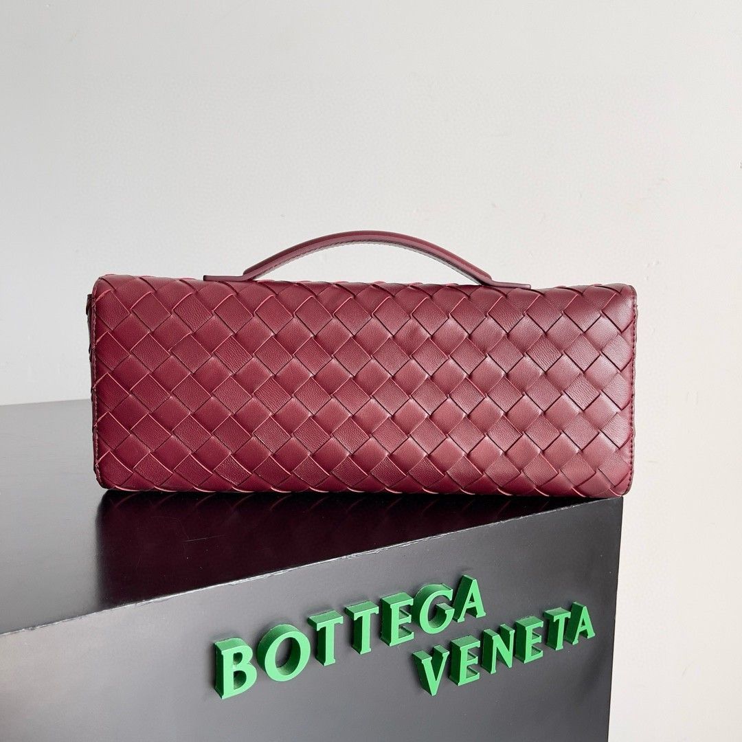 Bottega Veneta Andiamo Clutch with Handle in Barolo Intrecciato Lambskin