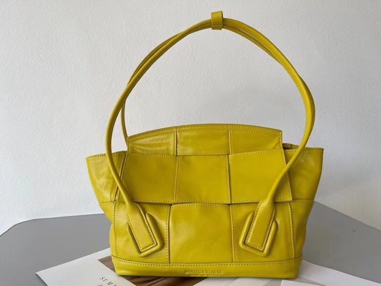 Bottega Veneta Arco Small Bag In Yellow Intrecciato Leather