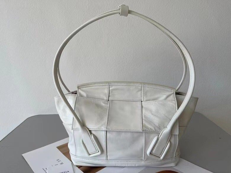 Bottega Veneta Arco Small Bag In White Intrecciato Leather