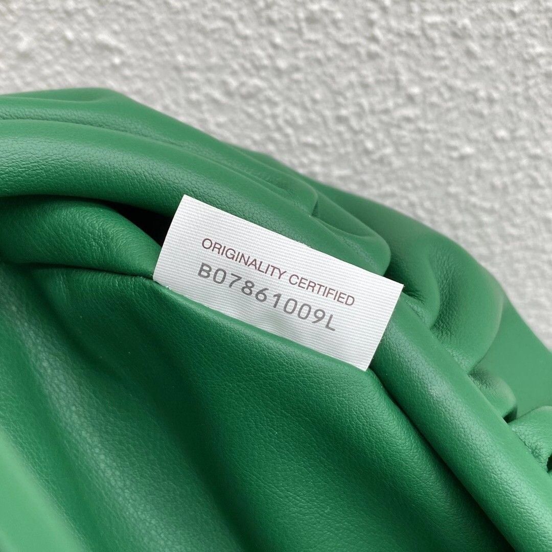 Bottega Veneta The Pouch Belt Bag In Green Lambskin