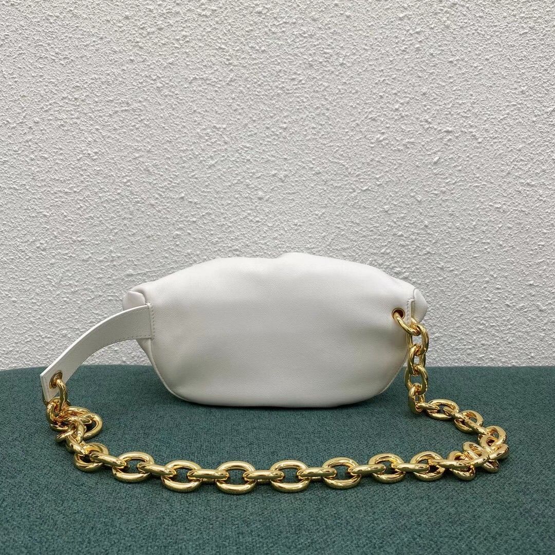 Bottega Veneta The Pouch Belt Bag In White Lambskin