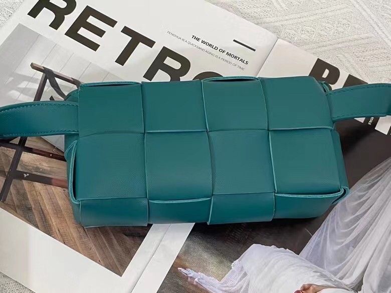 Bottega Veneta Cassette Belt Bag In Mallard Lambskin