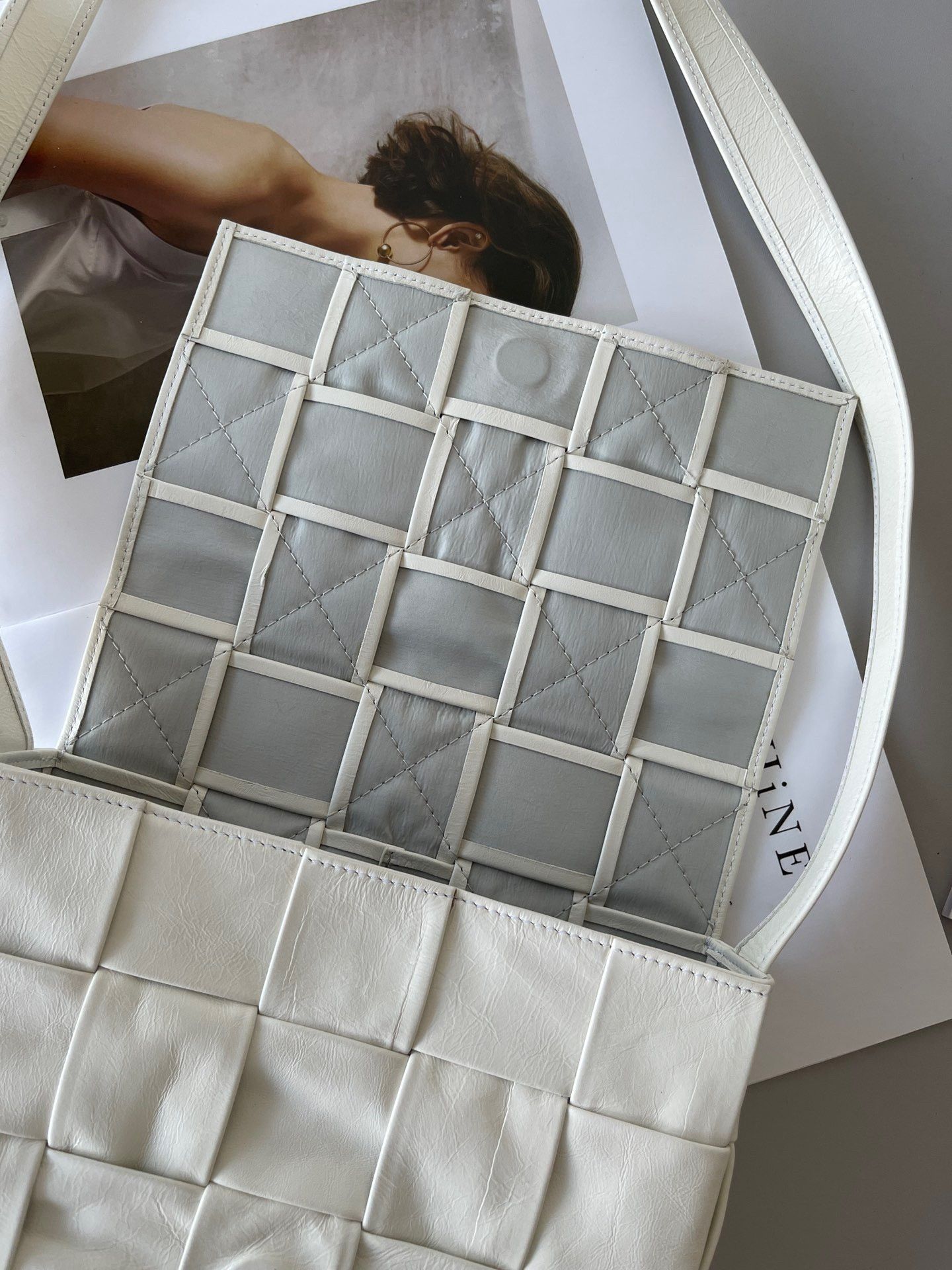 Bottega Veneta Cassette Bag In White Wrinkled Intreccio Calfskin