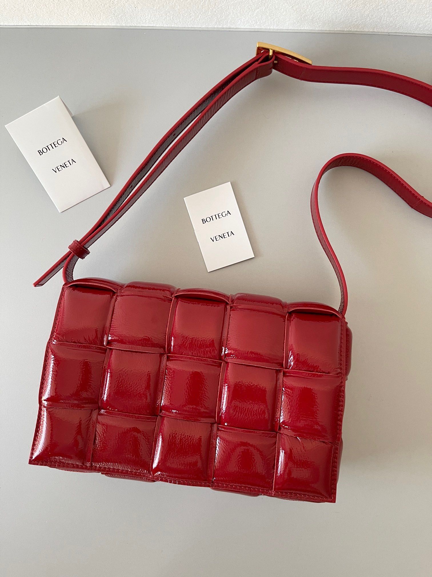 Bottega Veneta Padded Cassette Bag In Red Intrecciato Deerskin