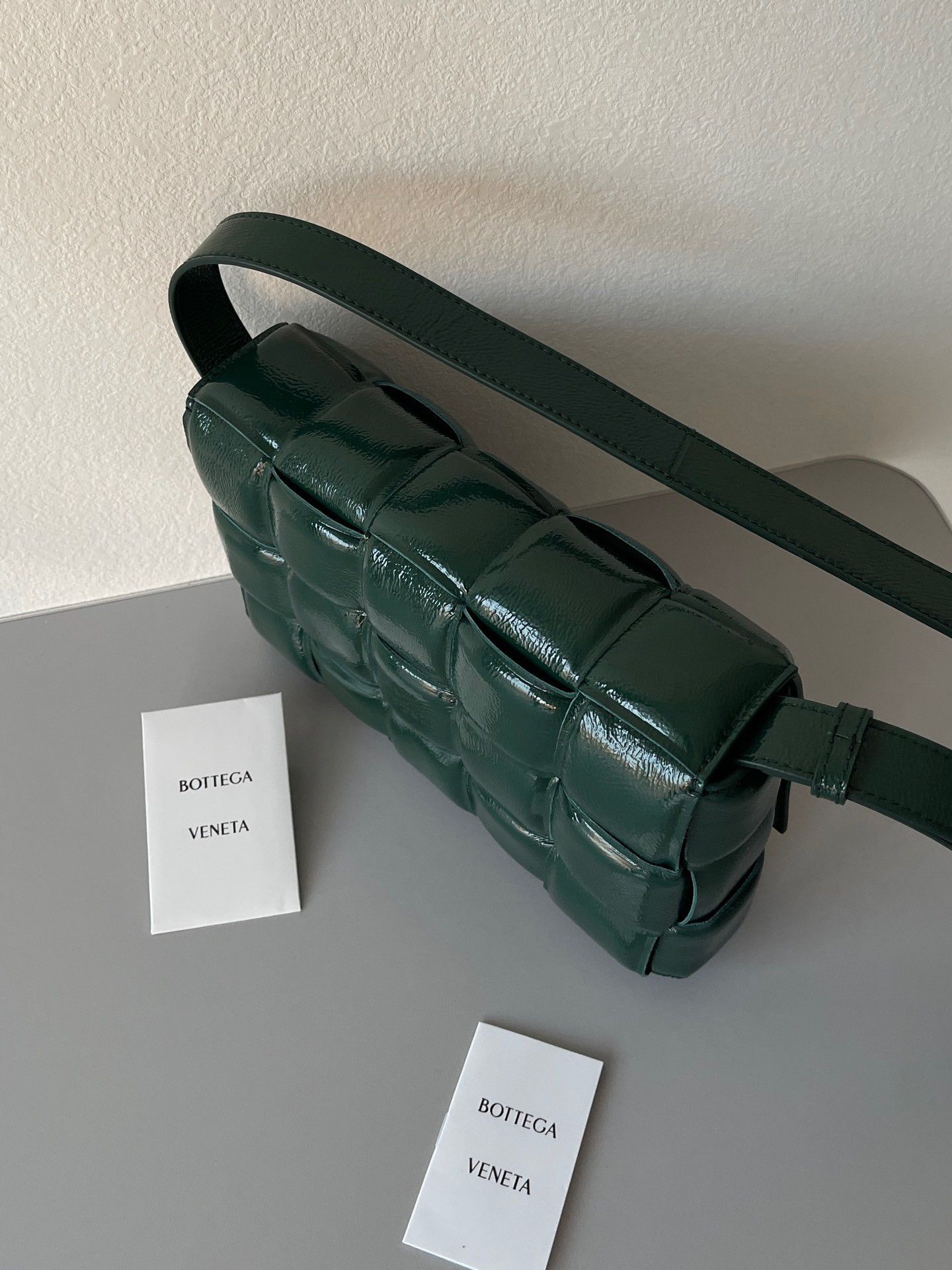 Bottega Veneta Padded Cassette Bag In Green Intrecciato Deerskin