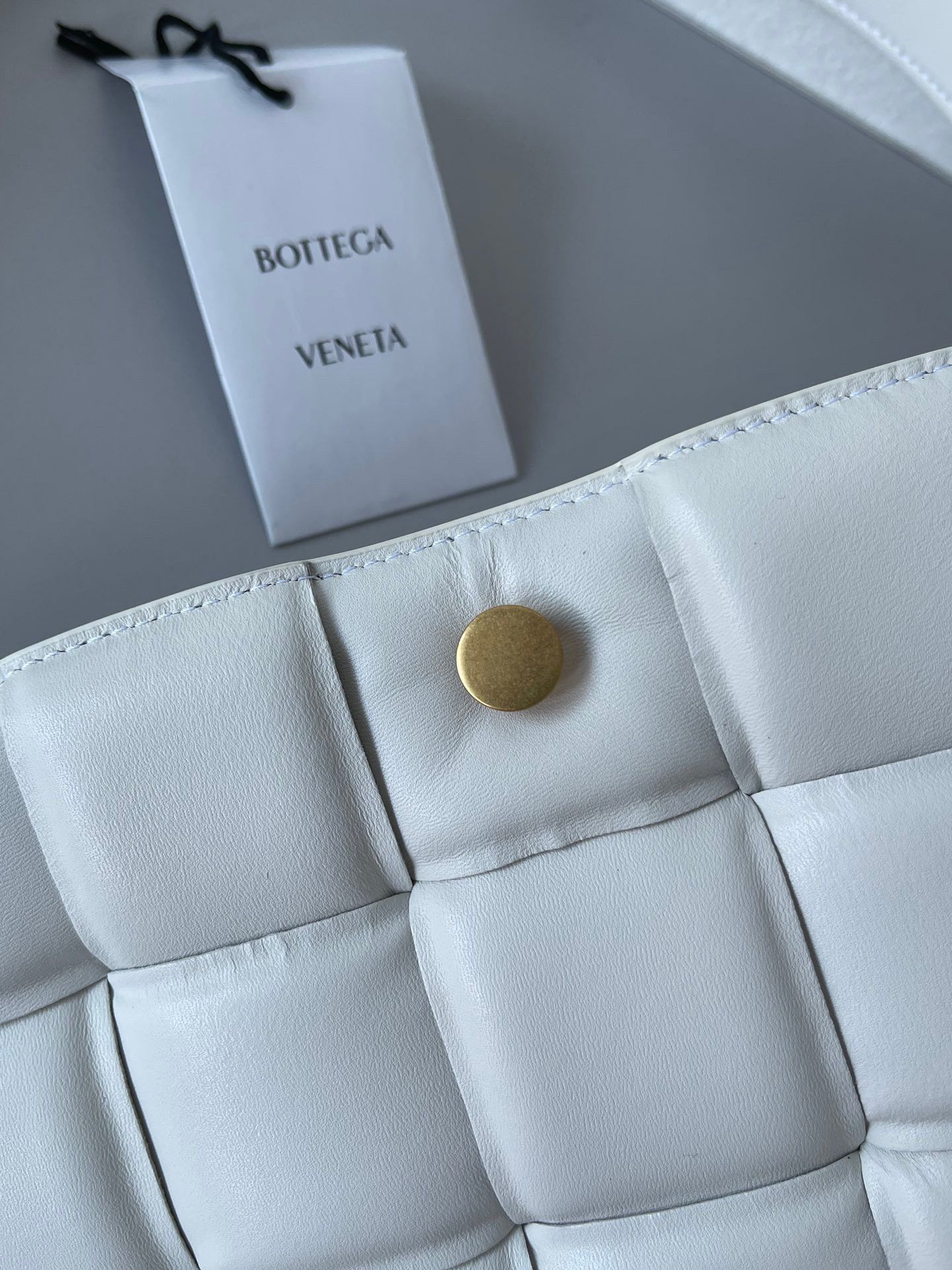 Bottega Veneta Padded Cassette Bag In White Intrecciato Lambskin