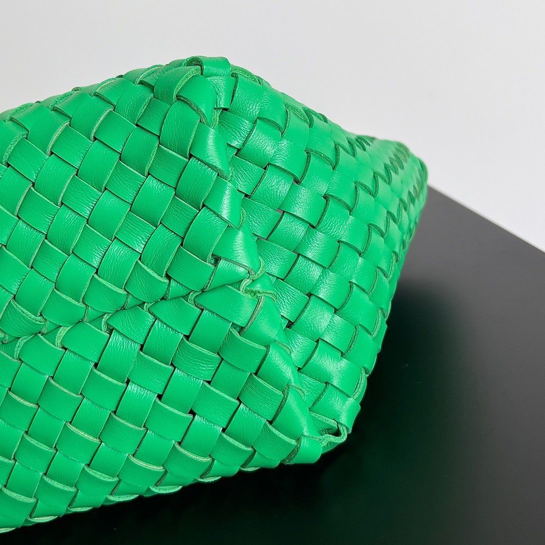 Bottega Veneta Cabat Mini Bag In Green Intrecciato Lambskin