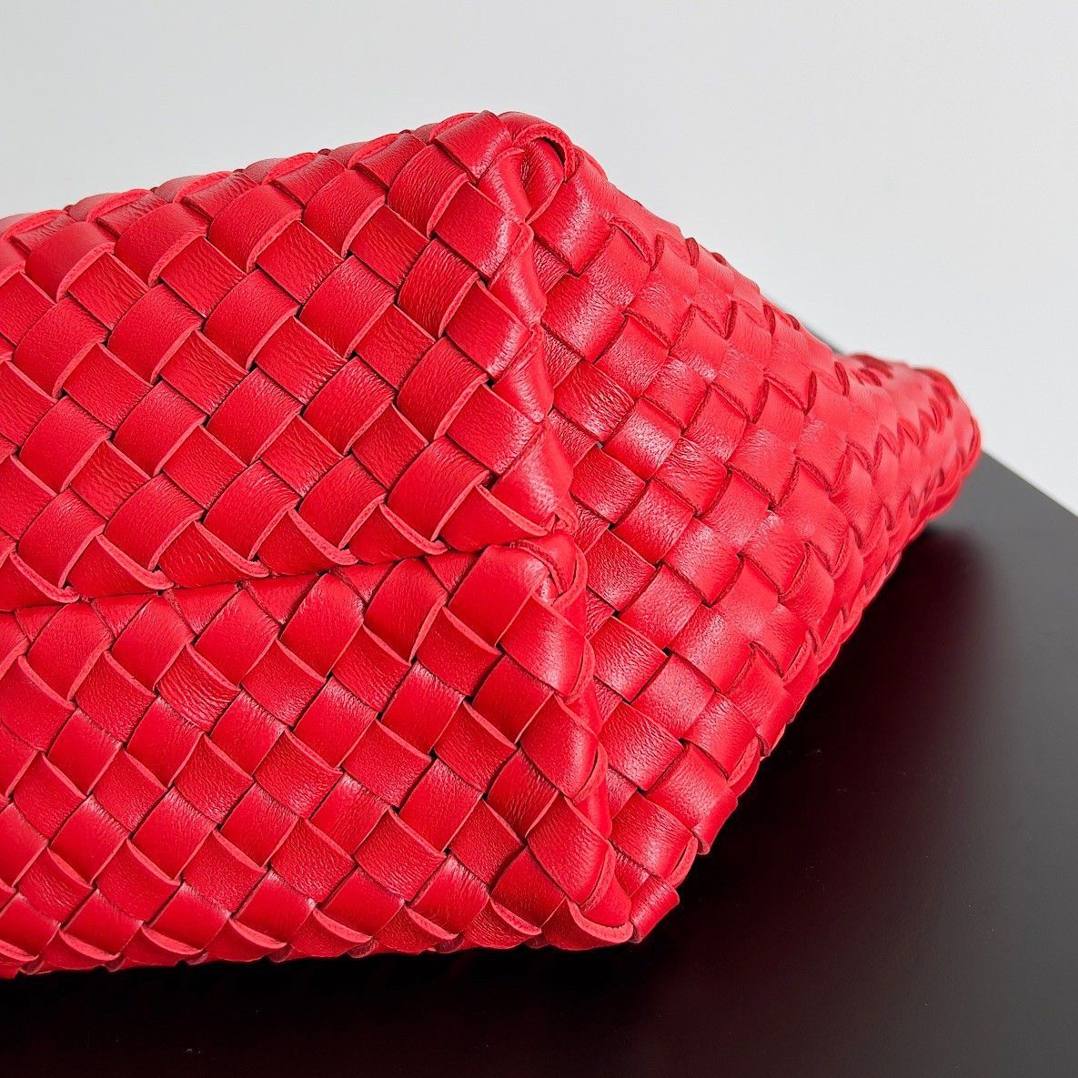 Bottega Veneta Cabat Mini Bag In Red Intrecciato Lambskin