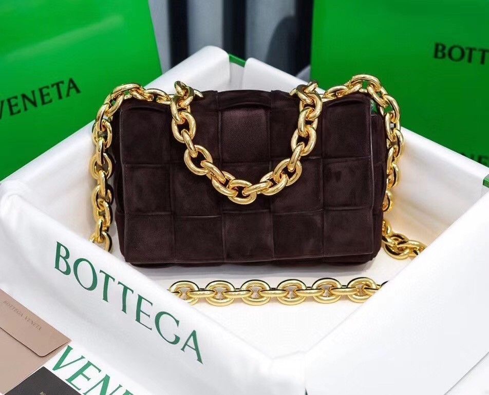 Bottega Veneta Chain Cassette Bag In Fondant Intrecciato Suede Calfskin