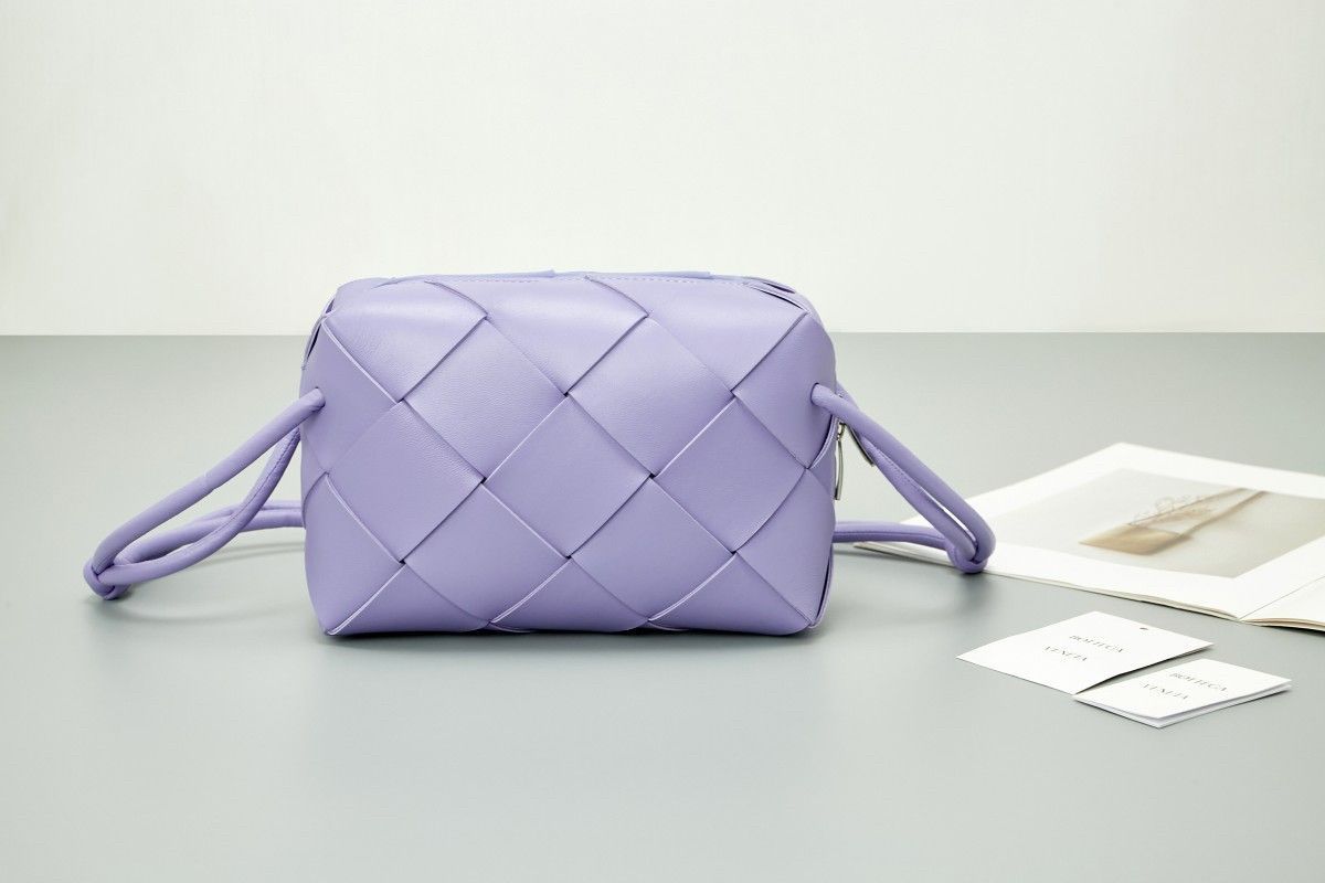 Bottega Veneta Small Cassette Camera Bag In Wisteria Lambskin