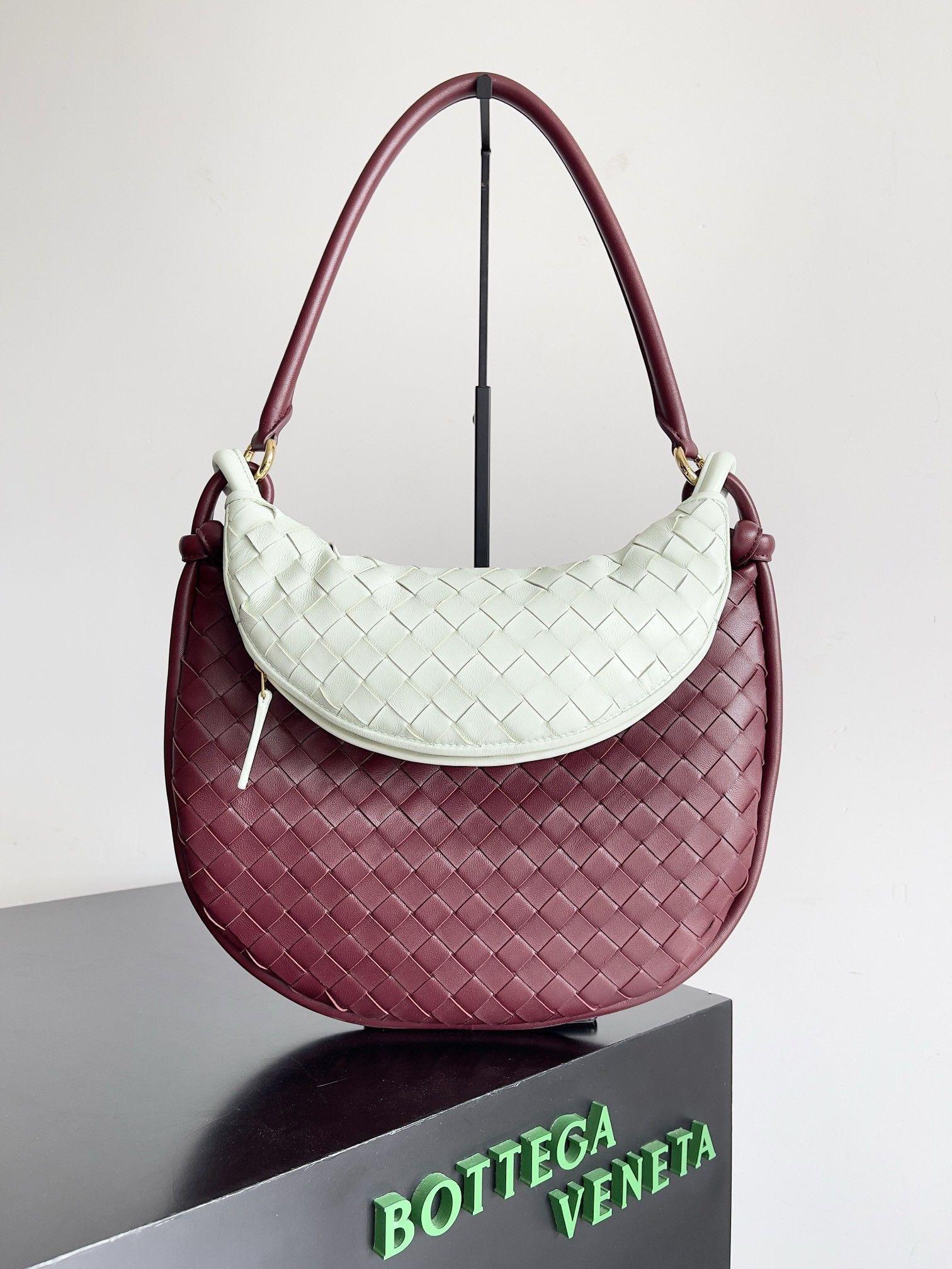 Bottega Veneta Gemelli Medium Bag in Barolo Glacier Intrecciato Lambskin