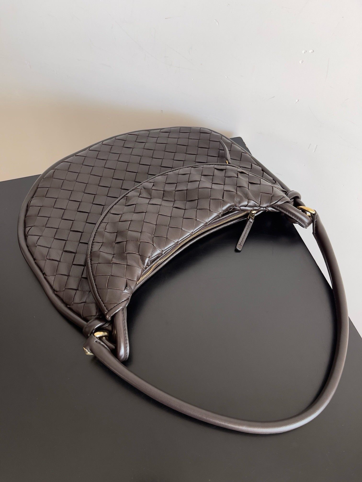 Bottega Veneta Gemelli Medium Bag in Fondant Intrecciato Lambskin