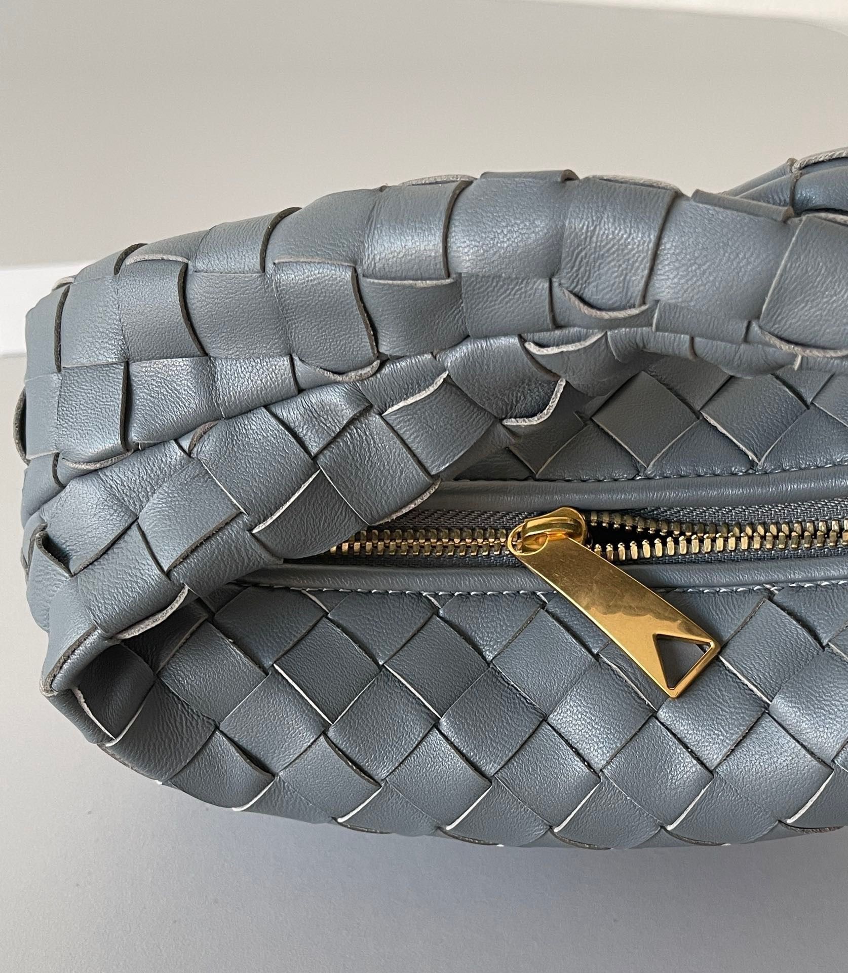 Bottega Veneta BV Jodie Mini Bag In Thunder Intrecciato Lambskin