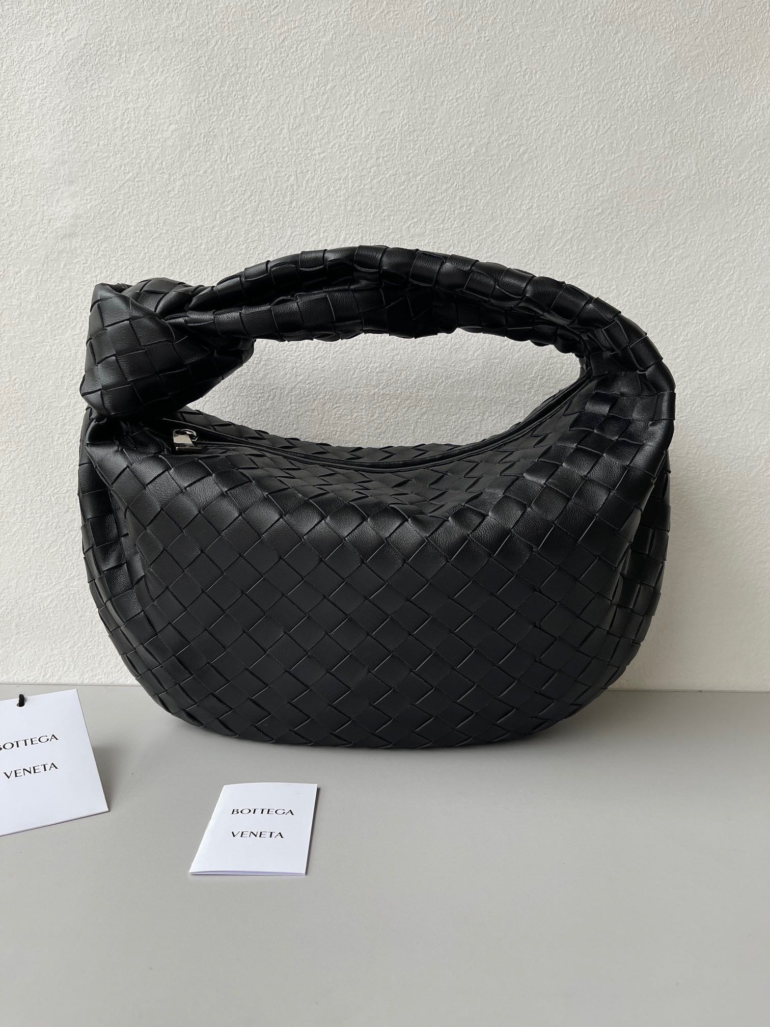 Bottega Veneta BV Jodie Teen Bag In Black Intrecciato Lambskin