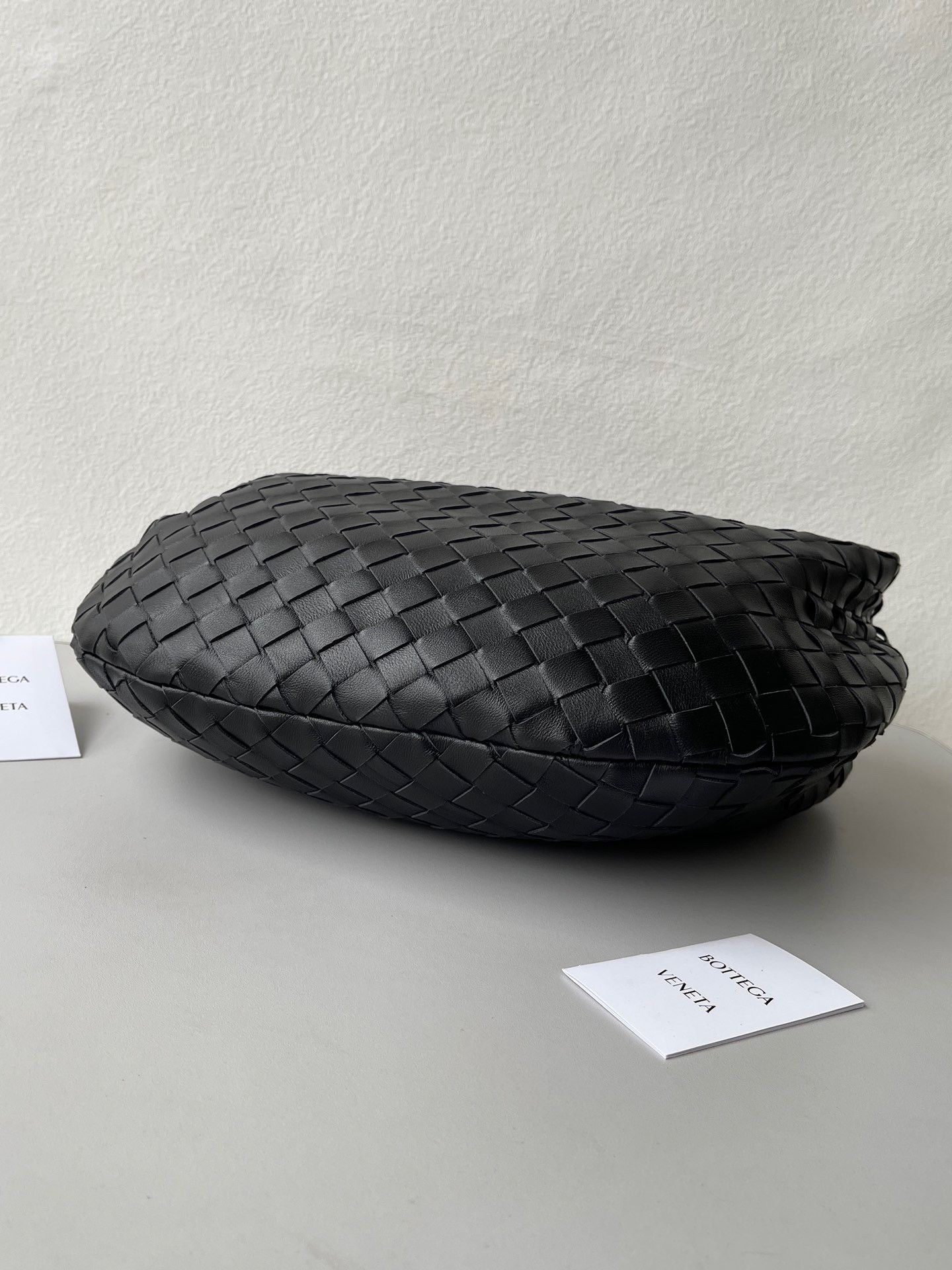 Bottega Veneta BV Jodie Teen Bag In Black Intrecciato Lambskin