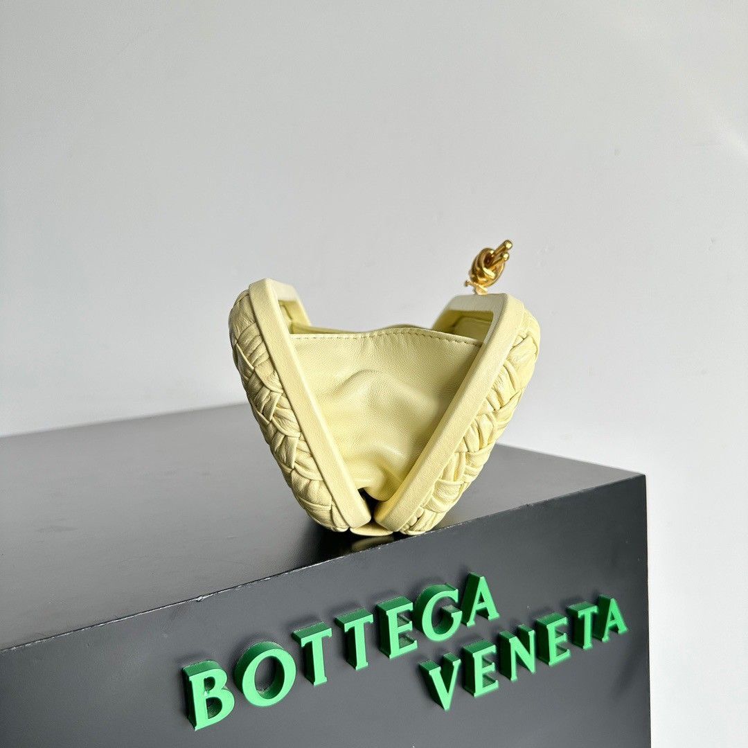 Bottega Veneta Knot Minaudiere Clutch In Ice Cream Foulard Intreccio Leather