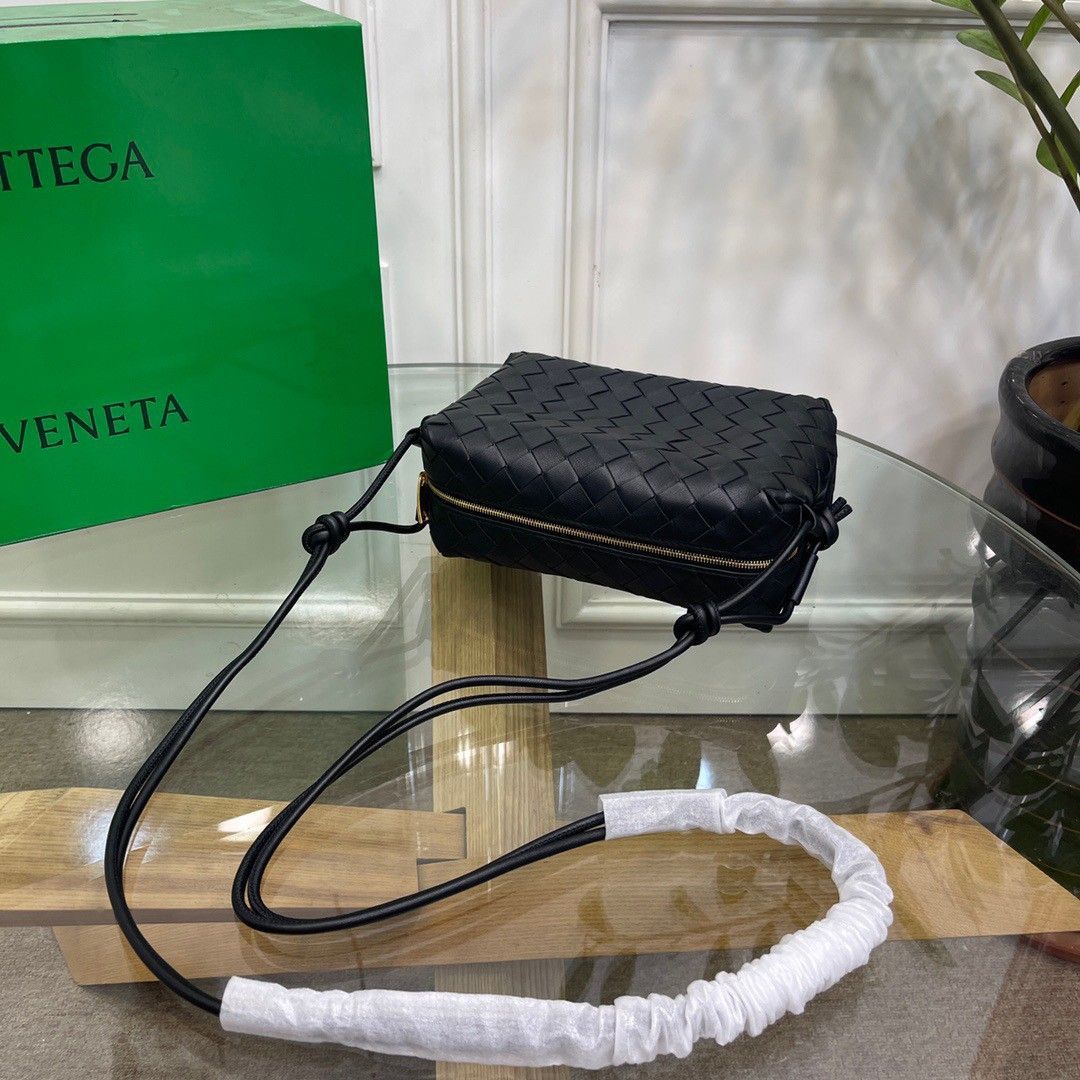 Bottega Veneta Loop Small Bag In Black Intrecciato Lambskin