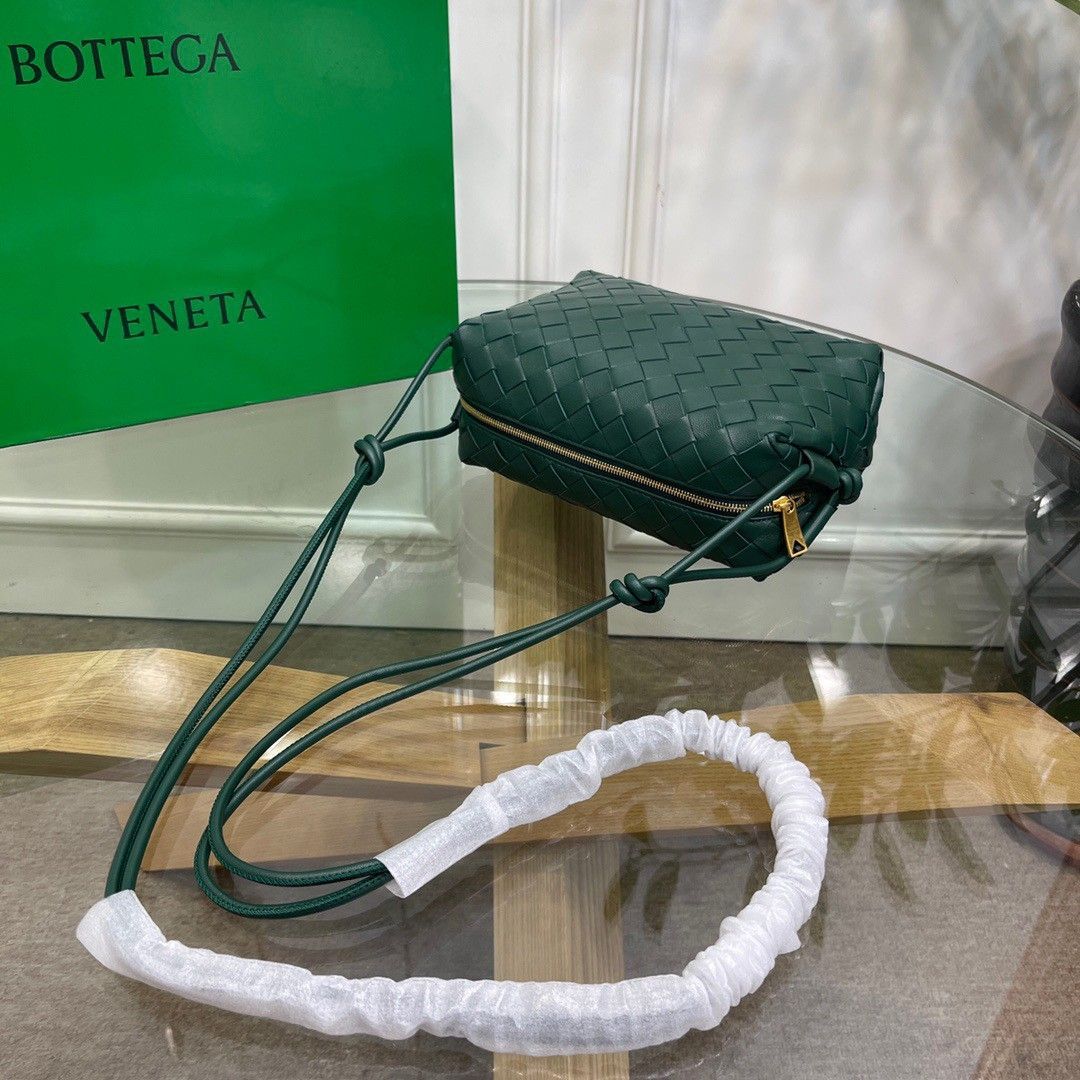 Bottega Veneta Loop Small Bag In Raintree Intrecciato Lambskin