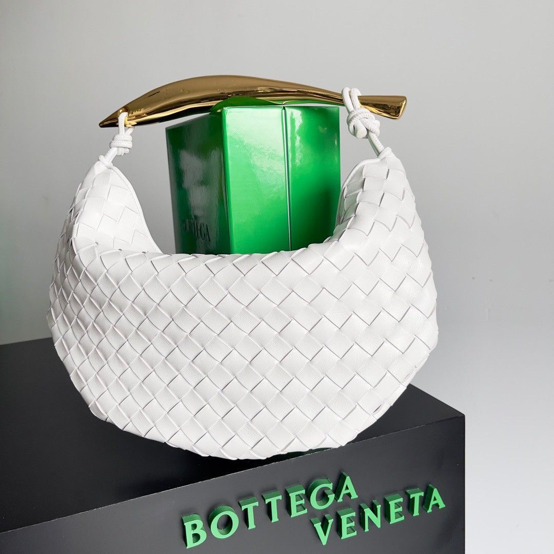 Bottega Veneta Sardine Small Bag In White Intrecciato Lambskin