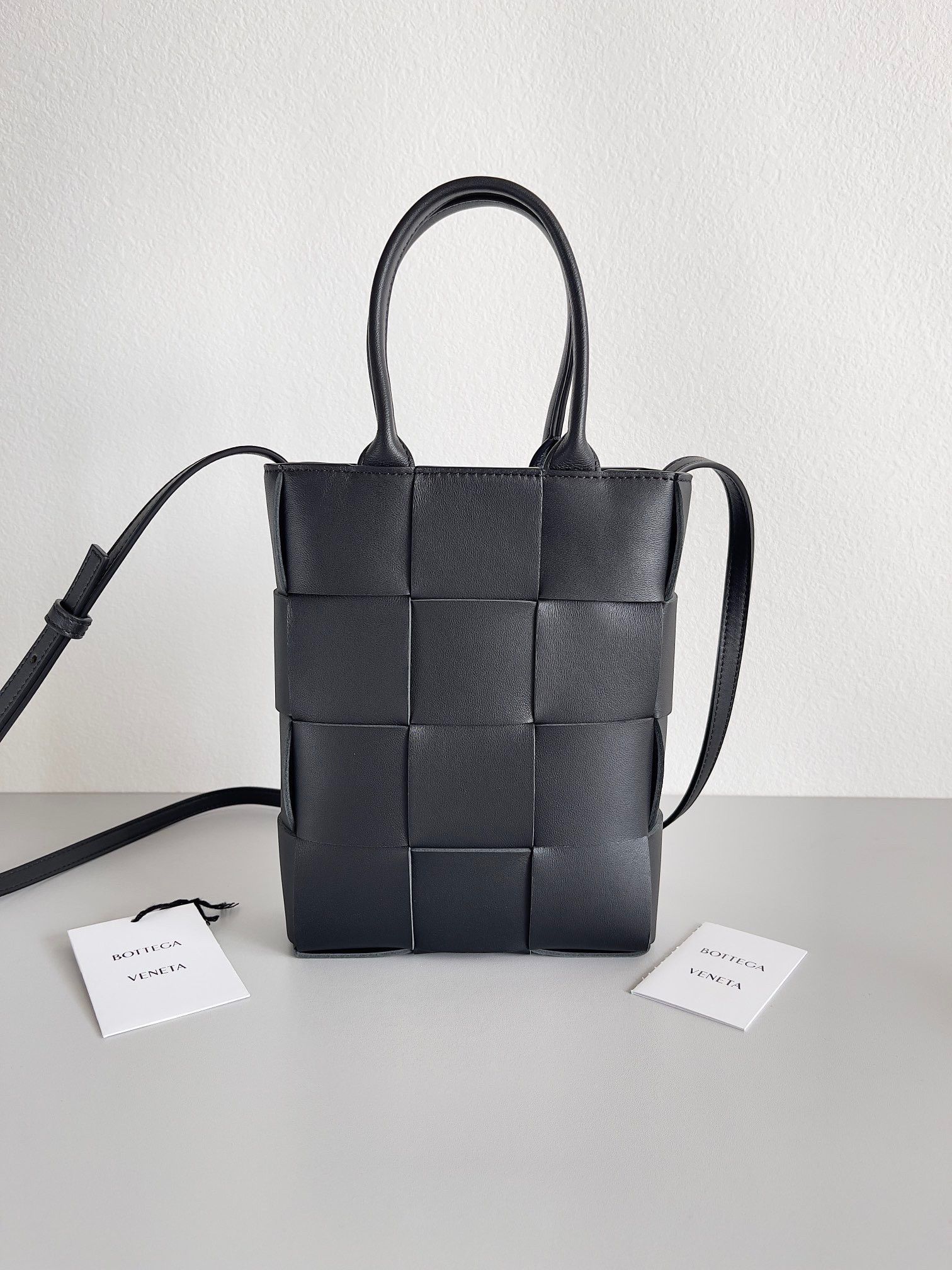 Bottega Veneta Cassette Mini Tote Bag In Black Lambskin