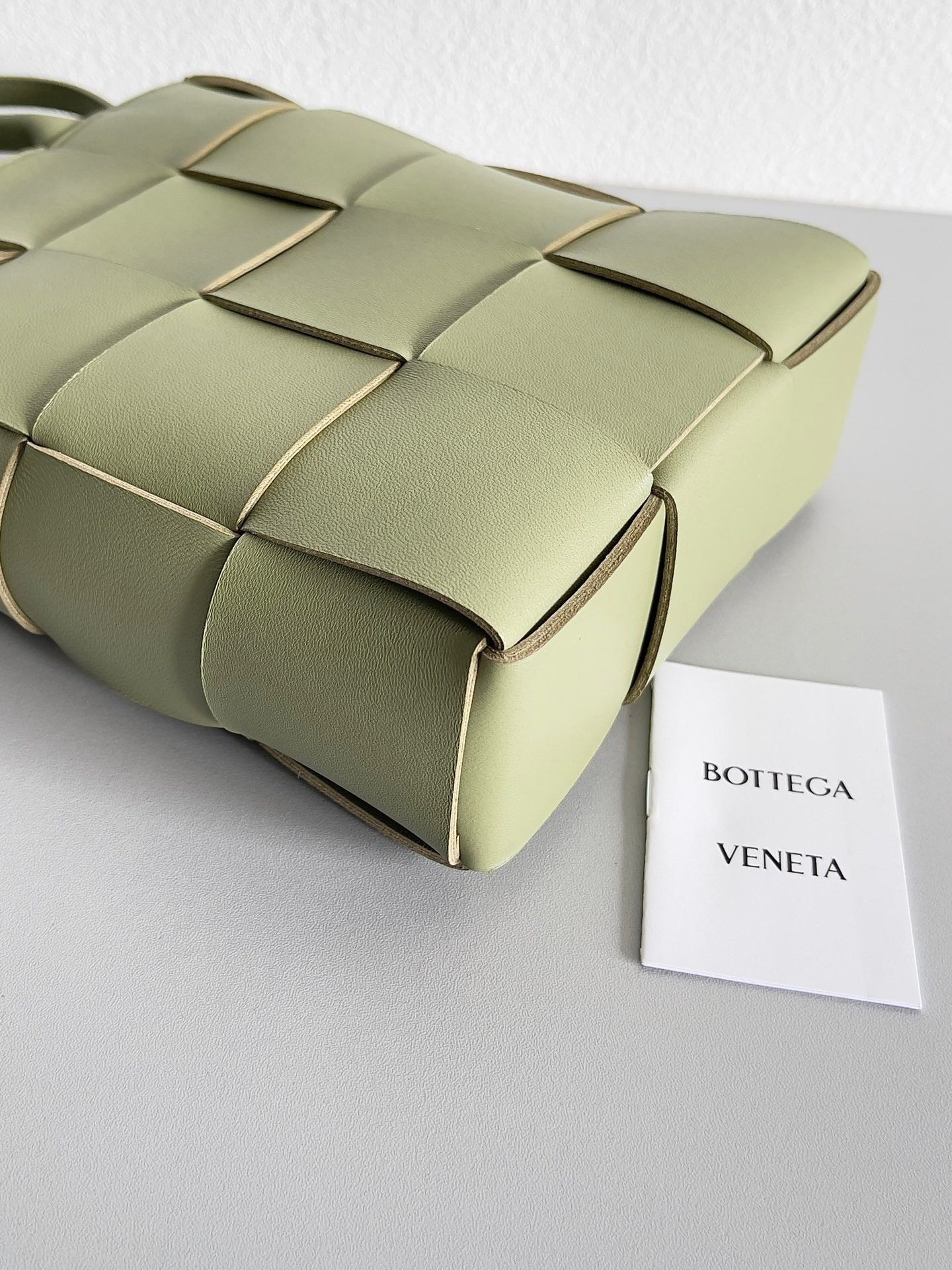 Bottega Veneta Cassette Mini Tote Bag In Travertine Lambskin