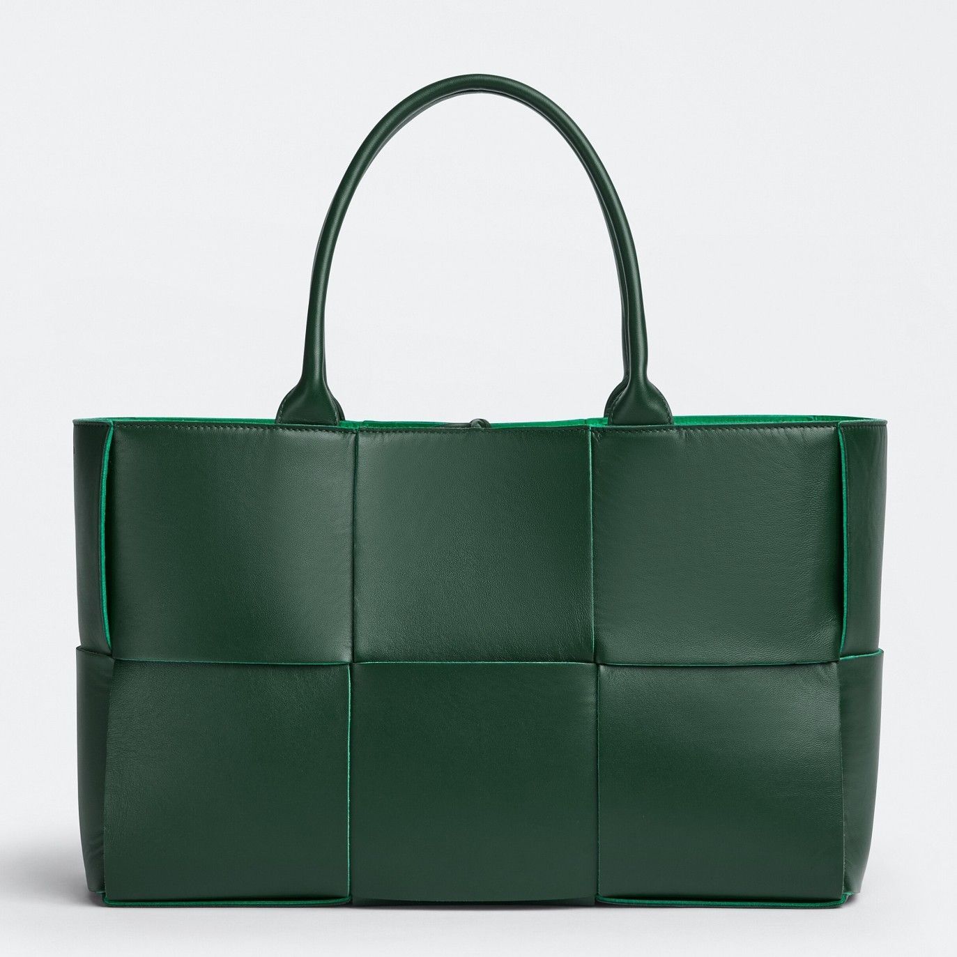 Bottega Veneta Arco Medium Tote In Green Intrecciato Lambskin