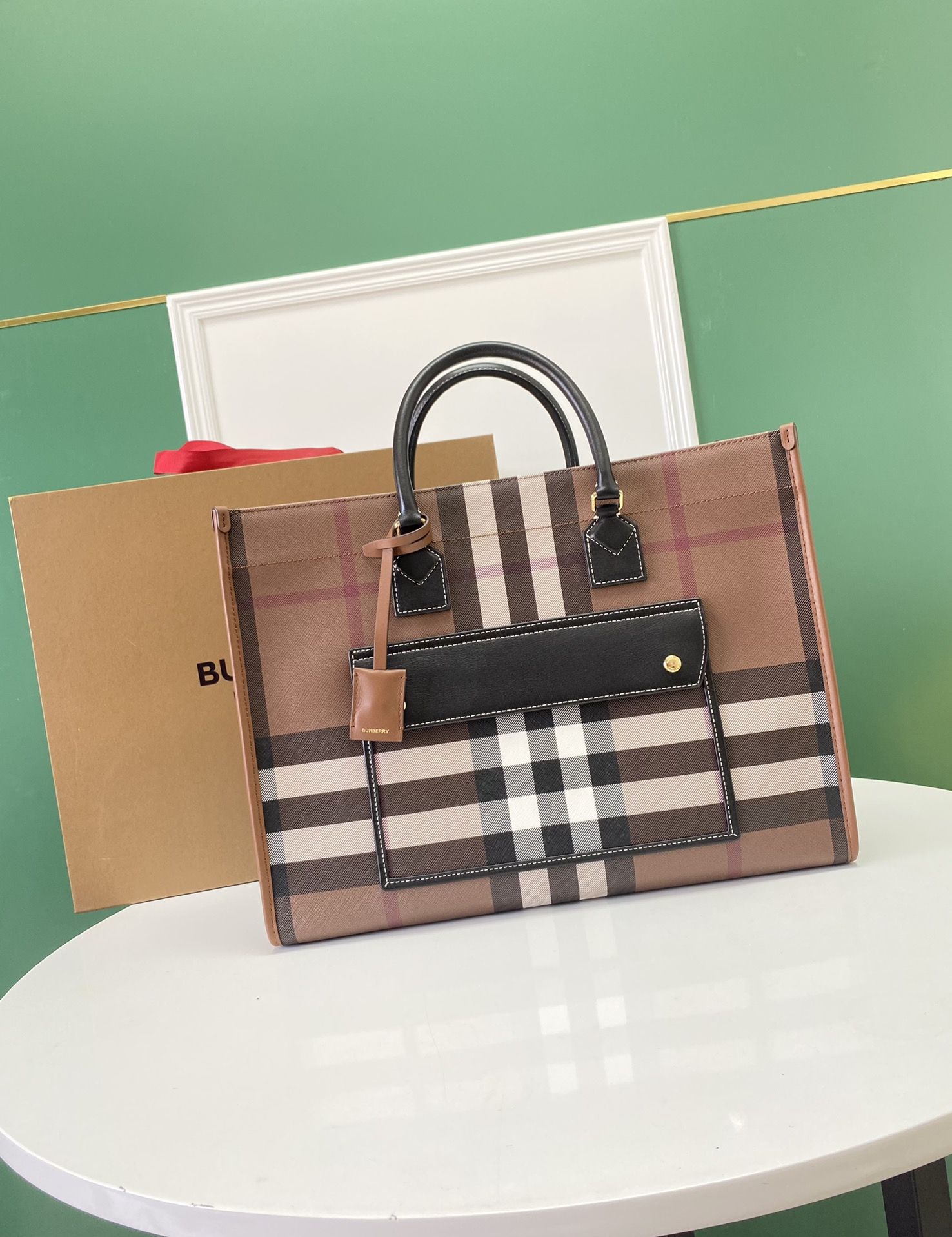 Burberry Medium Freya Tote Dark Birch Brown