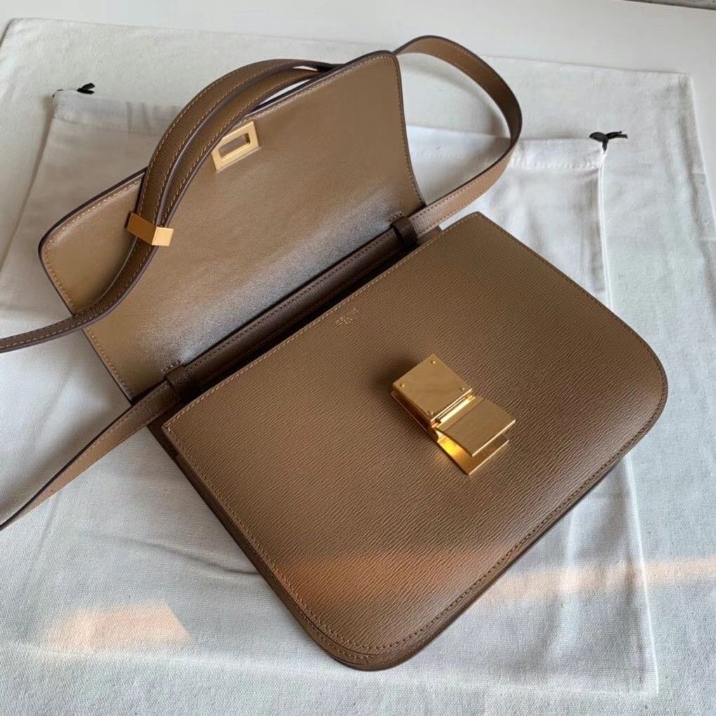 Celine Classic Box Medium Bag In Camel Liege Calfskin