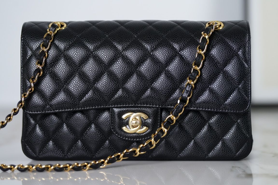 CHANEL Maxi Classic Handbag Black Grained Calfskin Gold Tone Metal