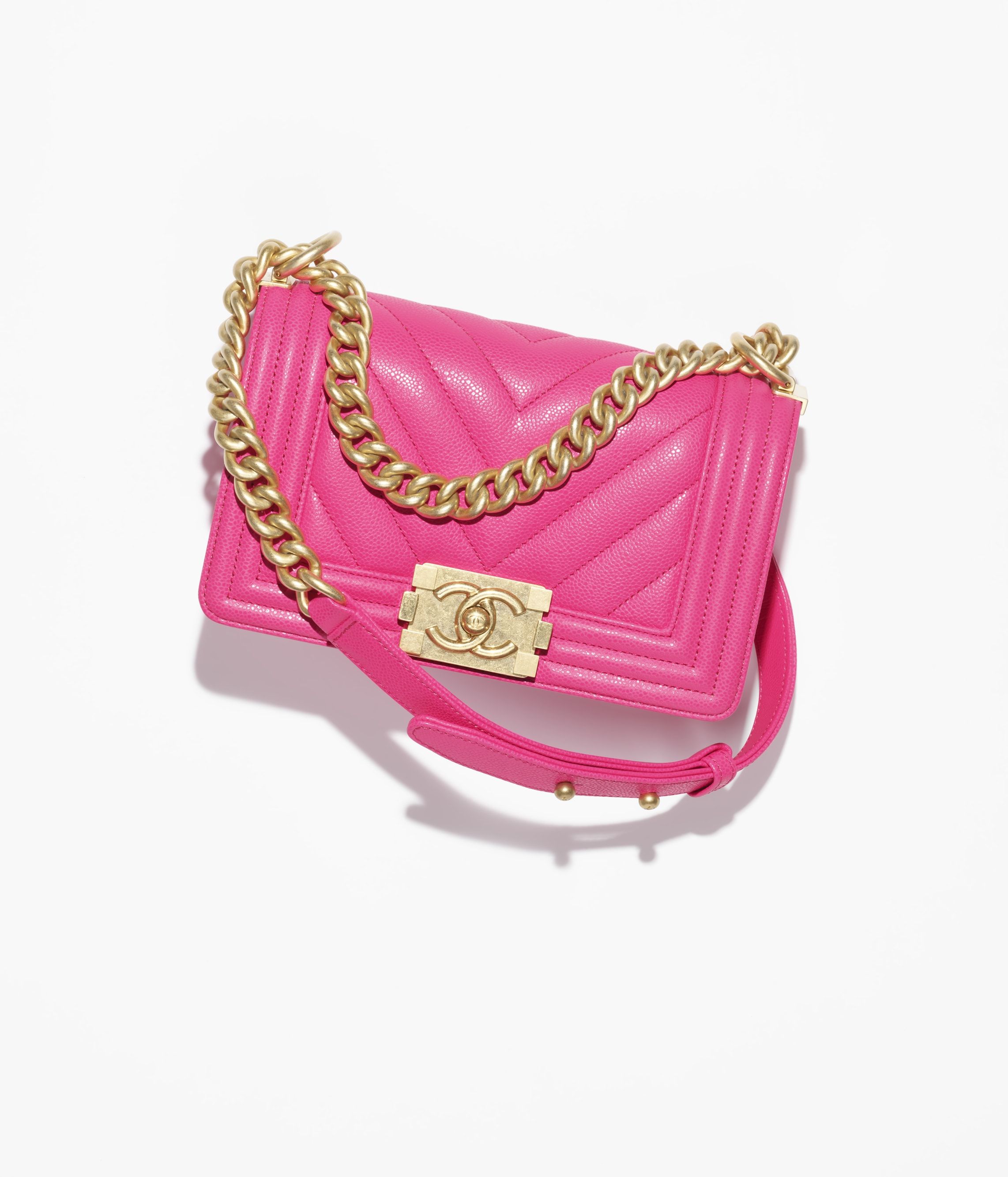 CHANEL Small BOY CHANEL Handbag Fuchsia Grained Shiny Calfskin Gold Tone Metal