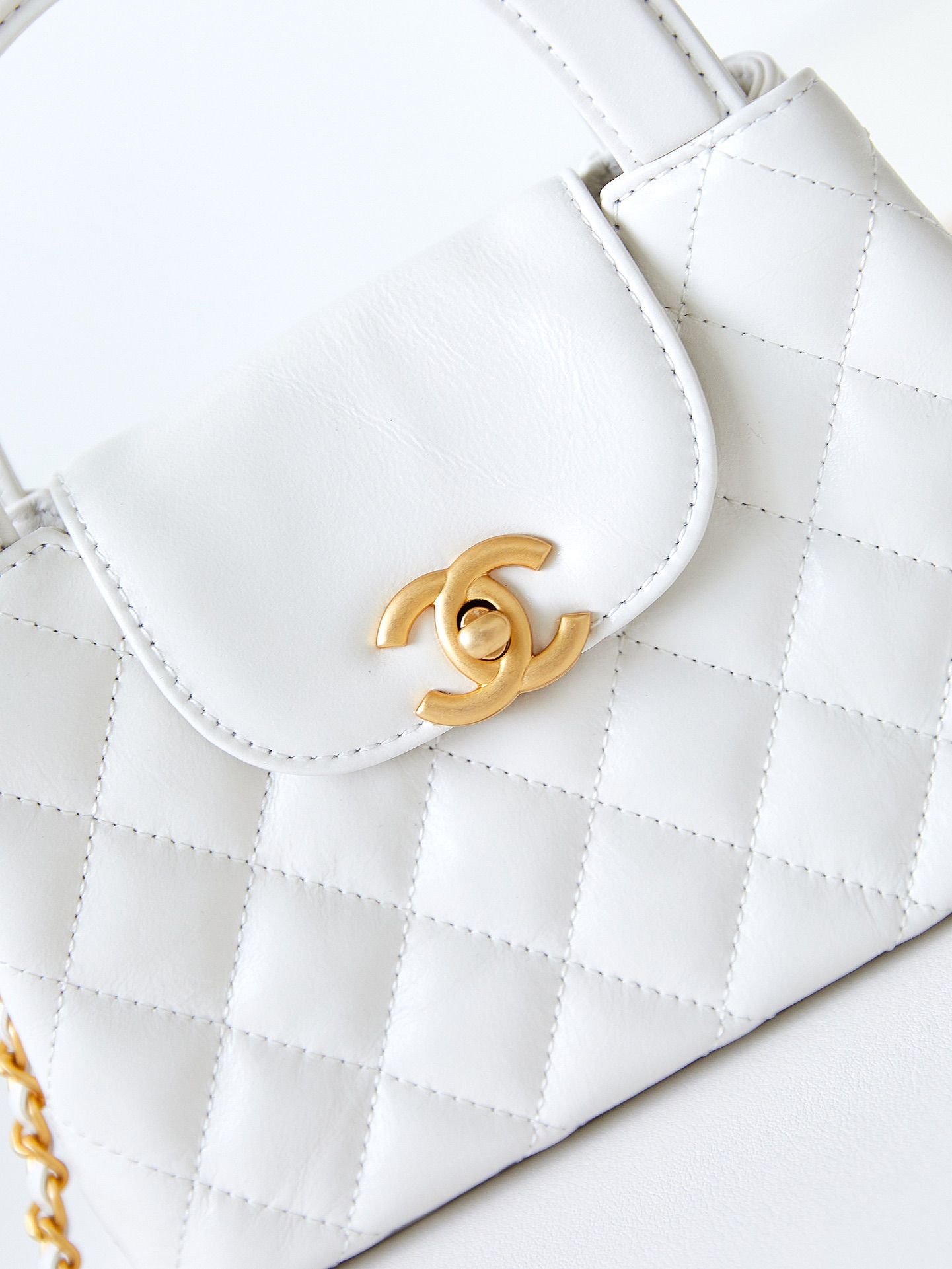 CHANEL Mini Shopping Bag White Shiny Crumpled Calfskin Gold Tone Metal