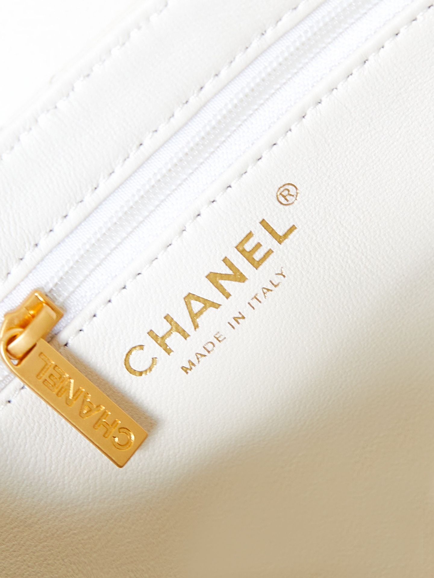 CHANEL Mini Shopping Bag White Shiny Crumpled Calfskin Gold Tone Metal