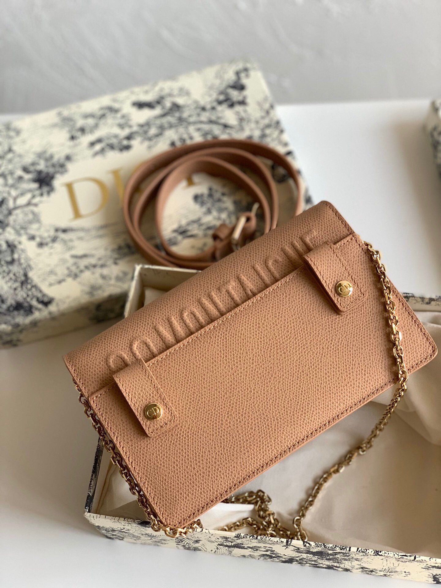 Dior 30 Montaigne 2 In 1 Belt Bag In Poudre Calfskin