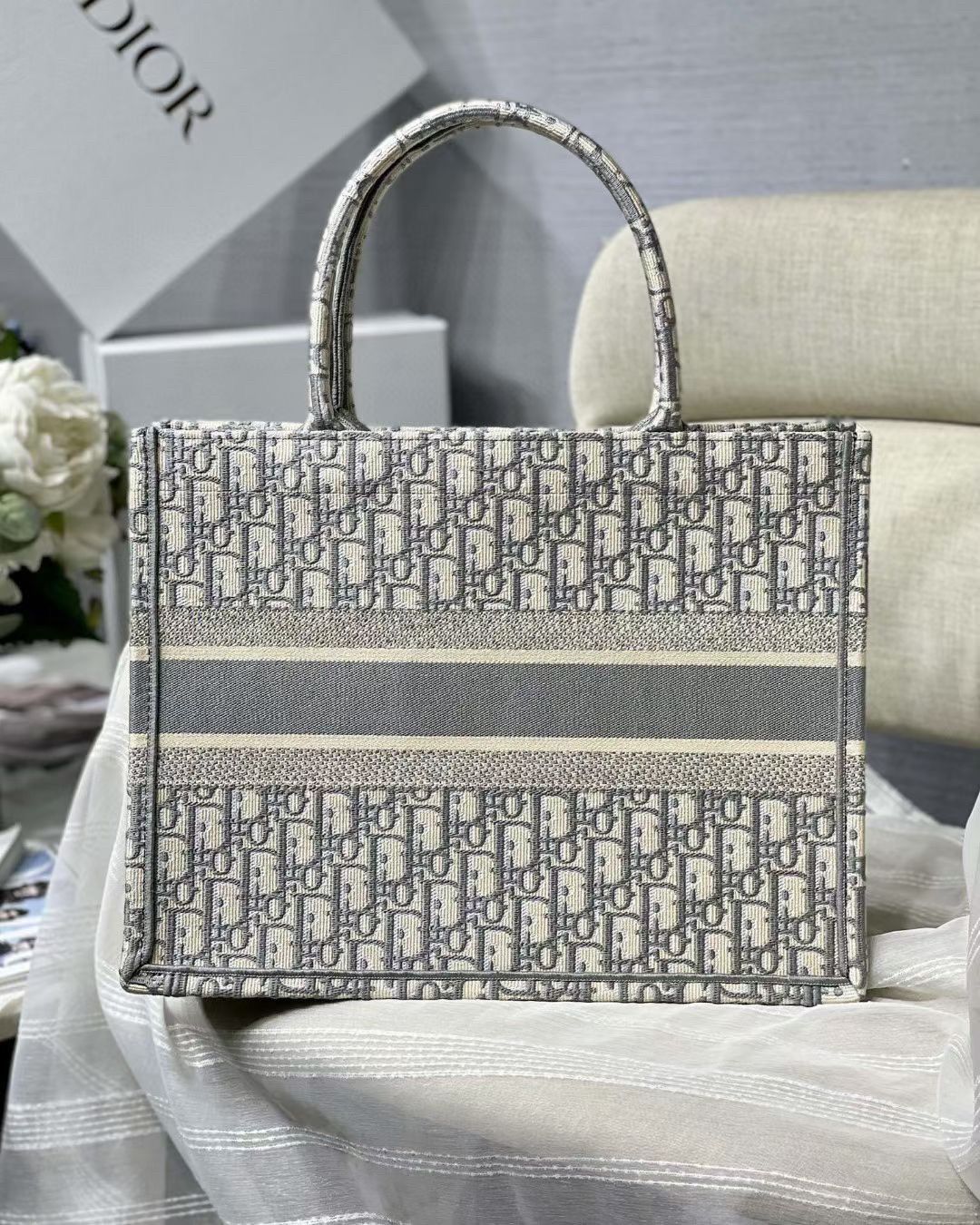 Dior Medium Book Tote Bag In Grey Dior Oblique Embroidery