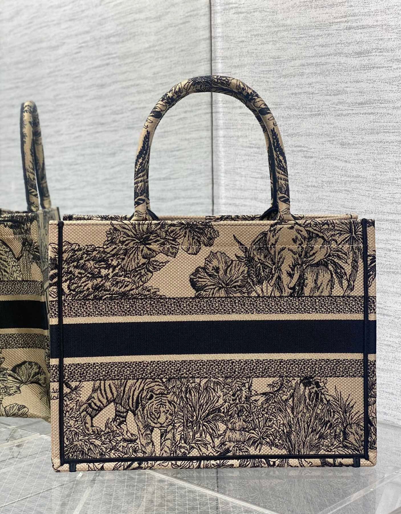 Dior Medium Book Tote Bag In Beige Toile de Jouy Voyage Embroidery