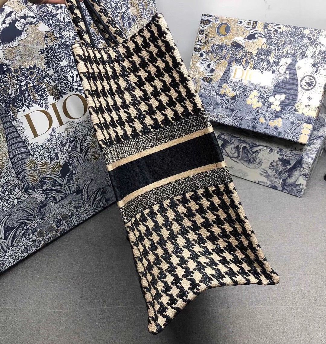 Dior Large Book Tote Bag In Beige Houndstooth Embroidery Canvas