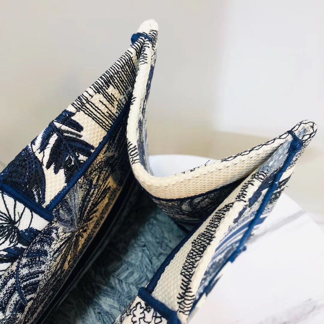 Dior Large Book Tote Bag In Blue Palm Tree Toile de Jouy Embroidery