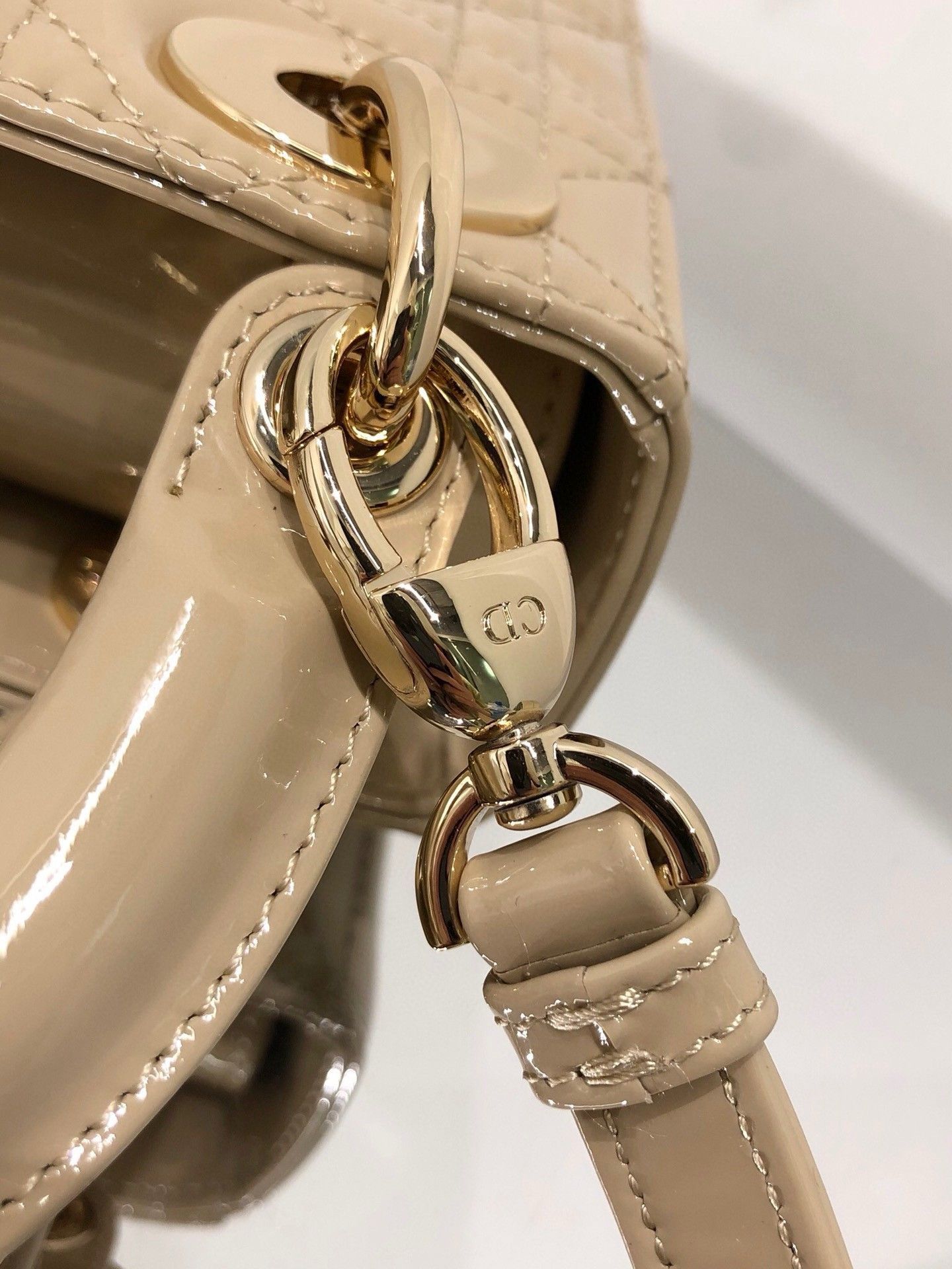 Dior Lady Dior Mini Chain Bag with Chain in Aesthetic Beige Patent Calfskin