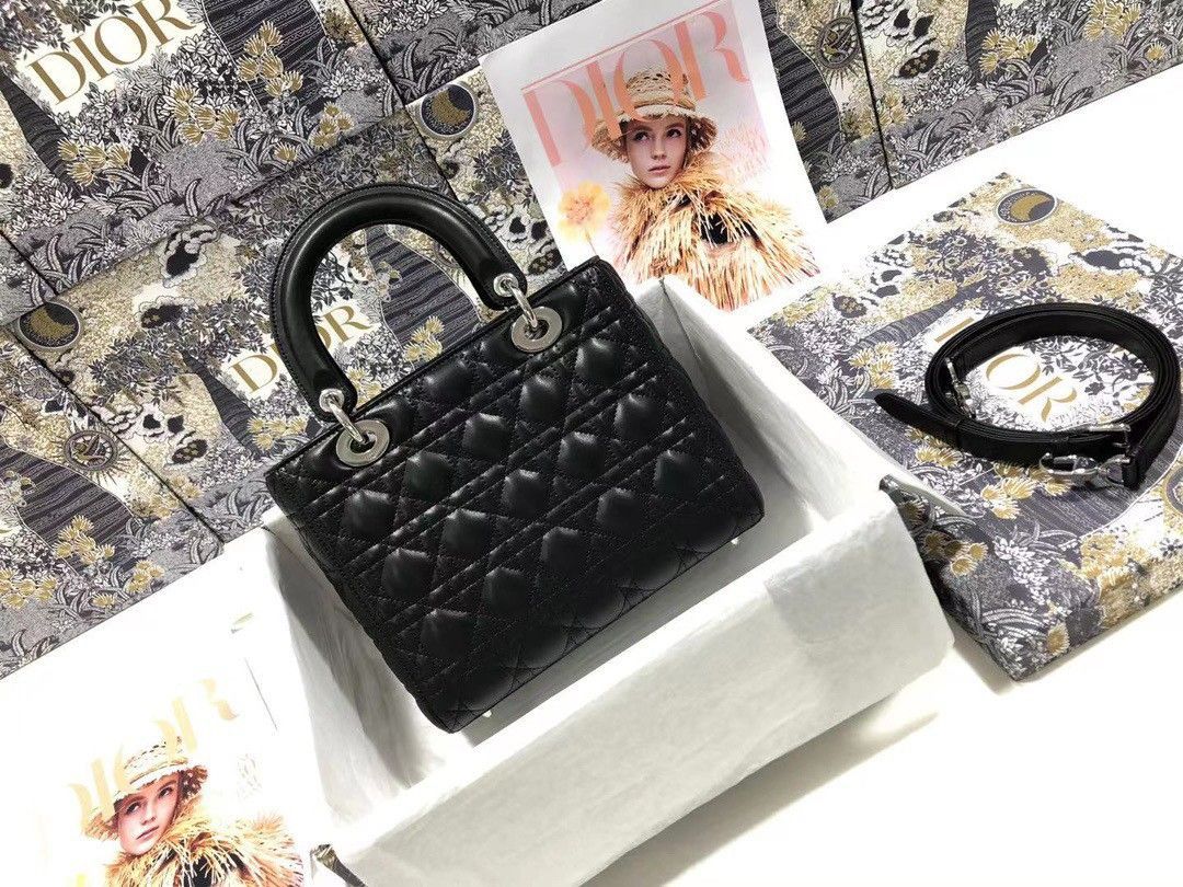 Dior Lady Dior Medium Bag In Noir Cannage Lambskin