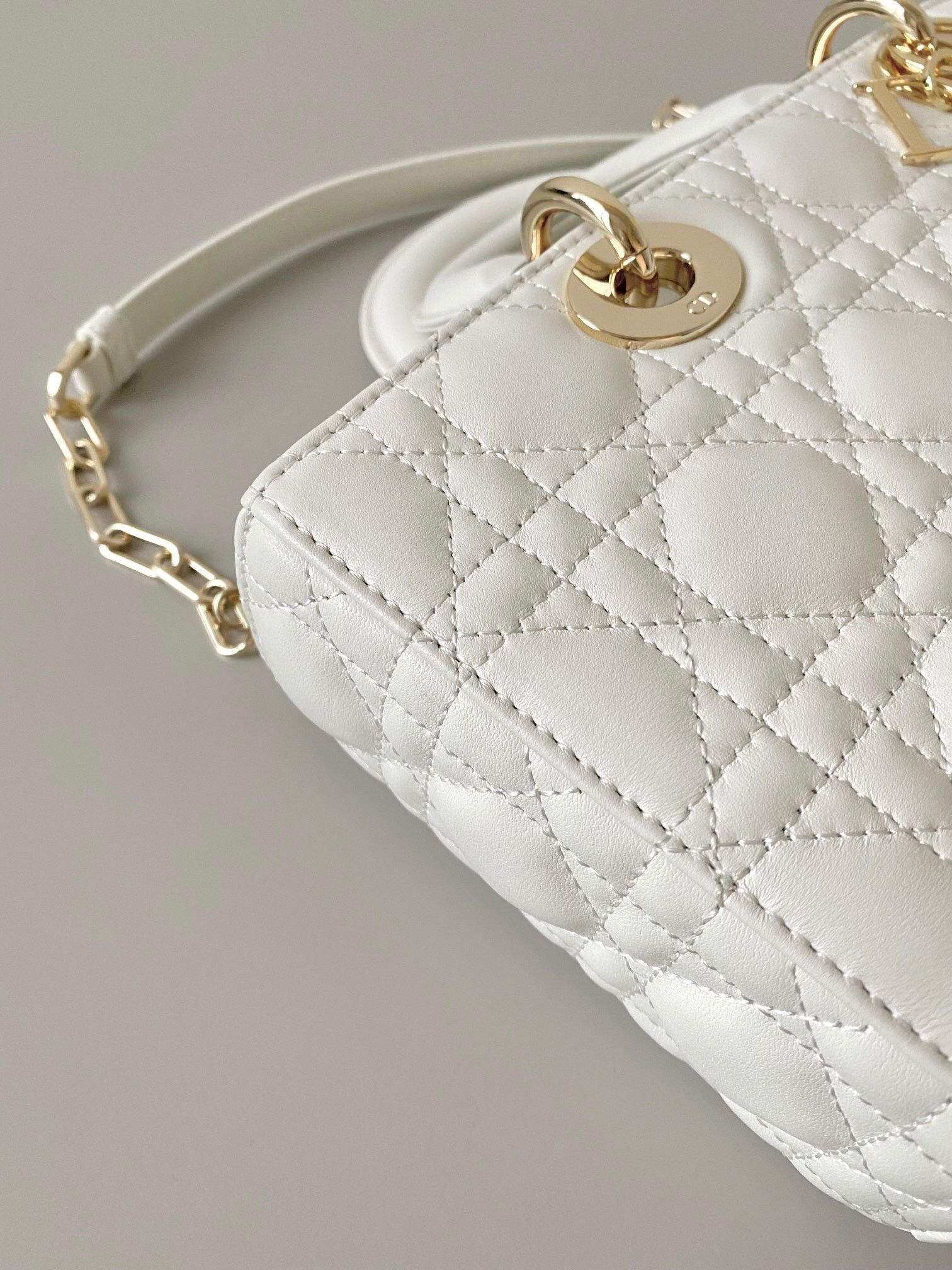 Dior Lady D-Joy Medium Bag In White Cannage Lambskin