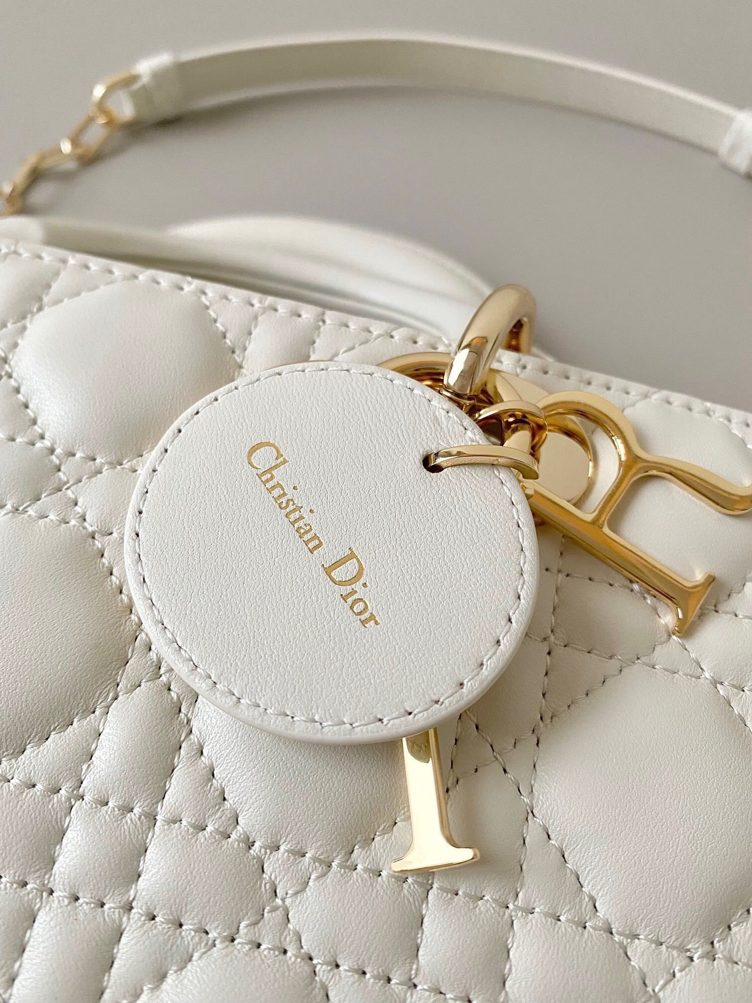 Dior Lady D-Joy Medium Bag In White Cannage Lambskin