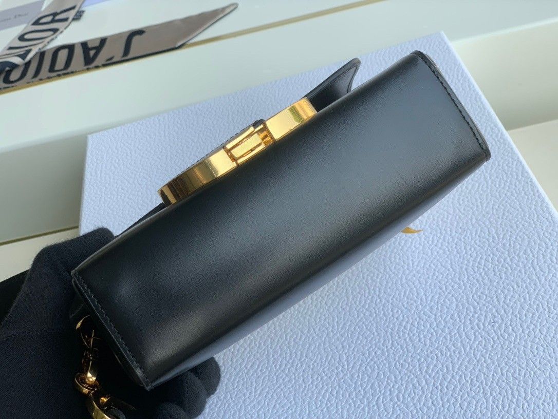 Dior 30 Montaigne Box Bag In Black Box Calfskin