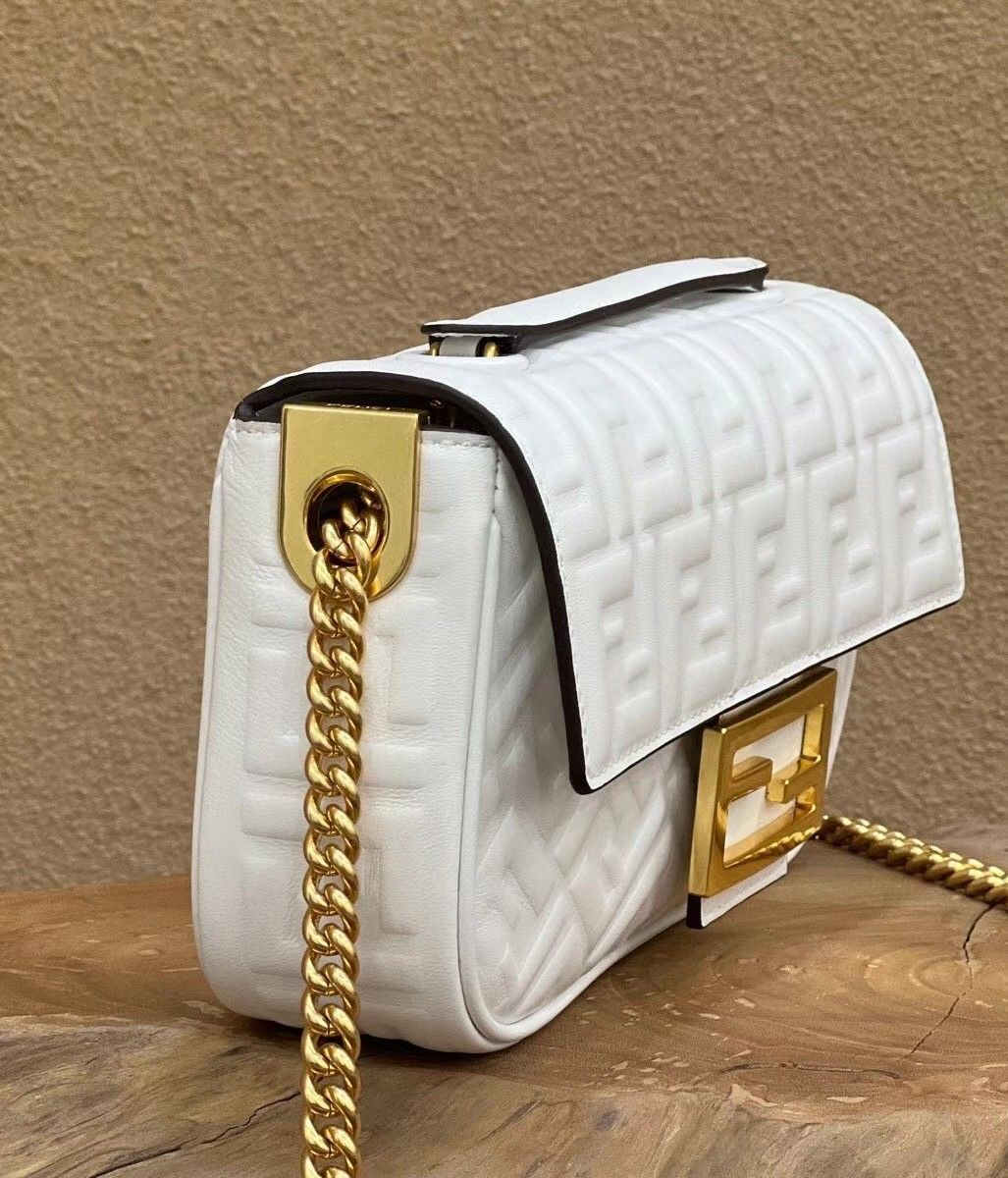 Fendi Baguette Chain Midi Bag In White Nappa Leather