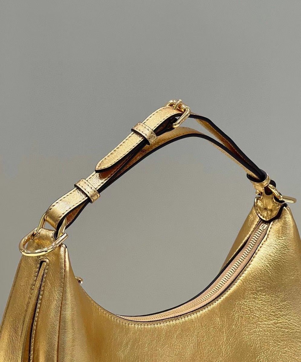 Fendi Fendigraphy Small Hobo Bag In Gold Metallic Leather