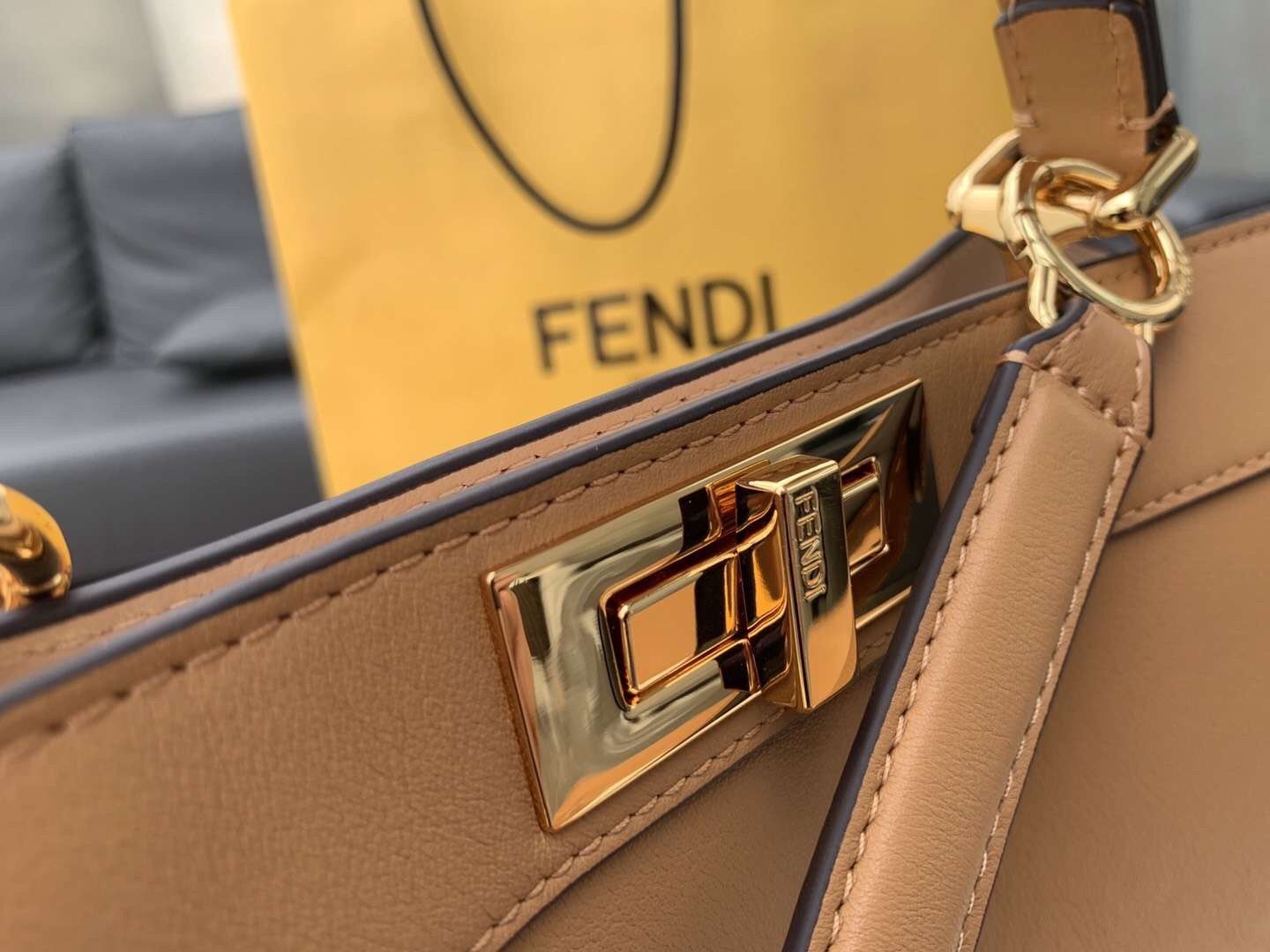 Fendi Peekaboo ISeeU Medium Bag In Beige Calfskin