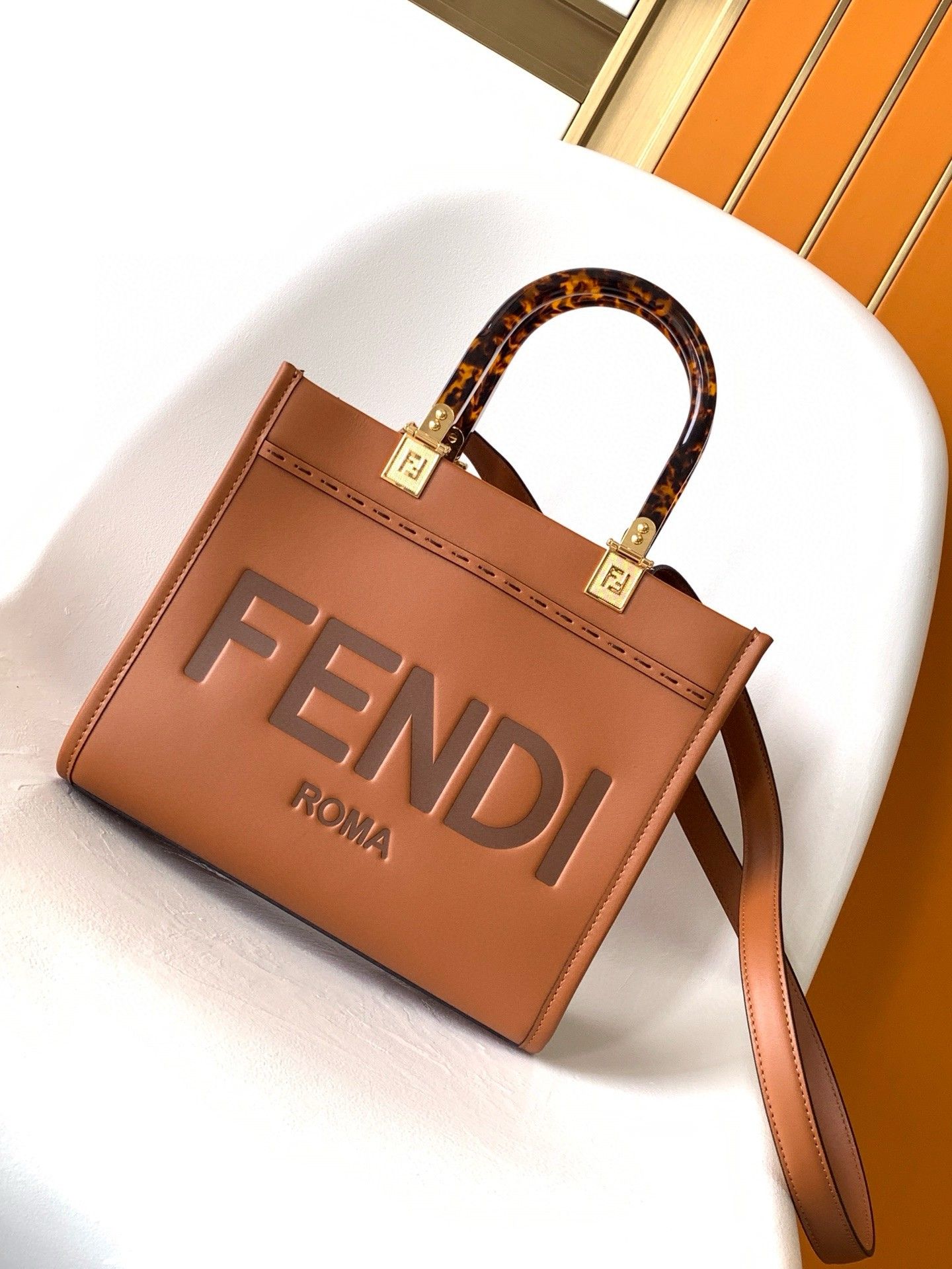 Fendi Sunshine Small Tote Bag In Brown Calfskin