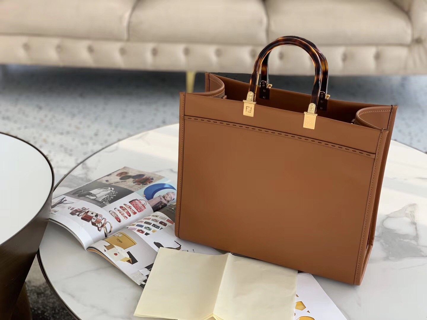 Fendi Sunshine Medium Tote Bag In Brown Calfskin