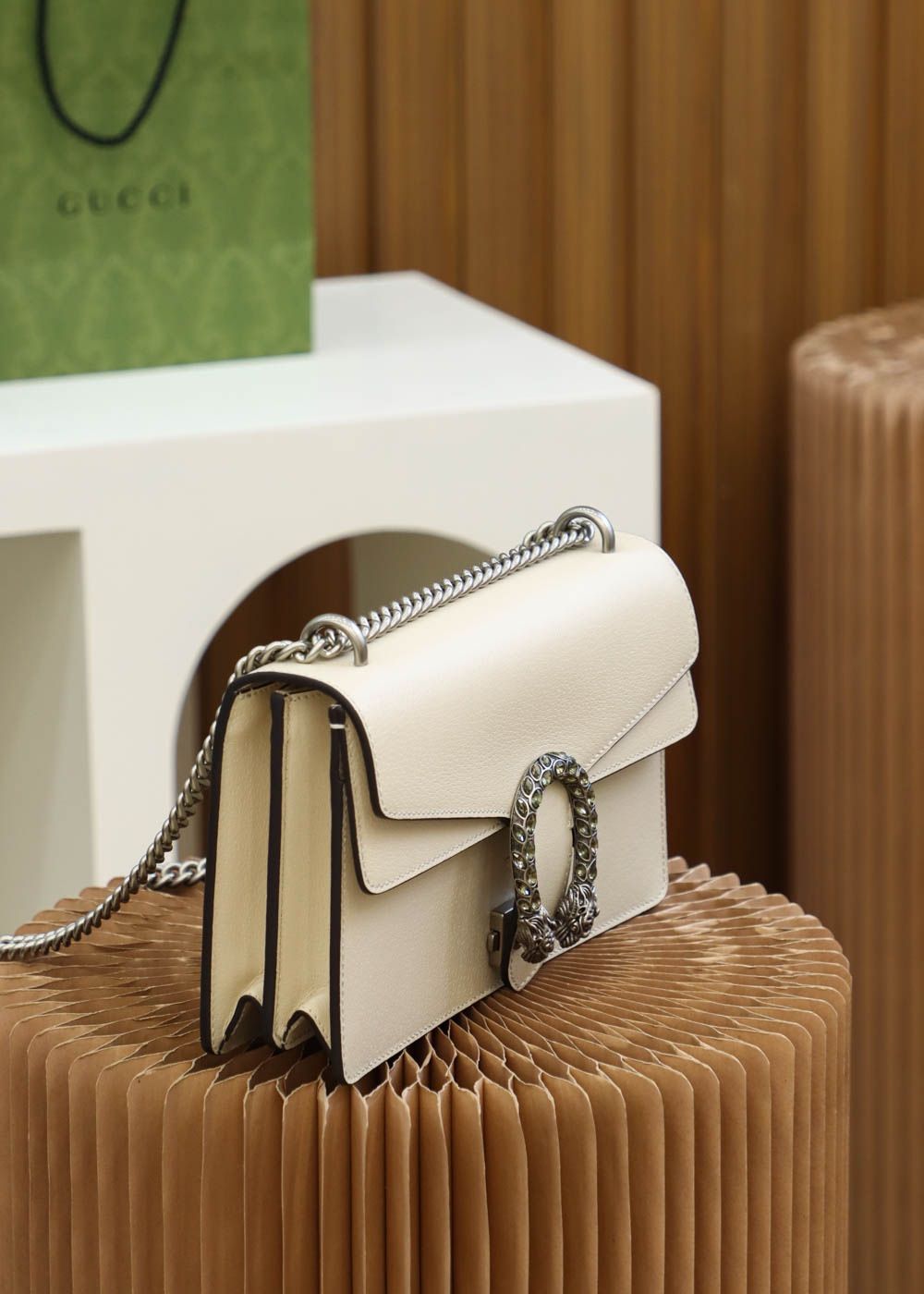 Gucci Dionysus Small Shoulder Bag White Leather