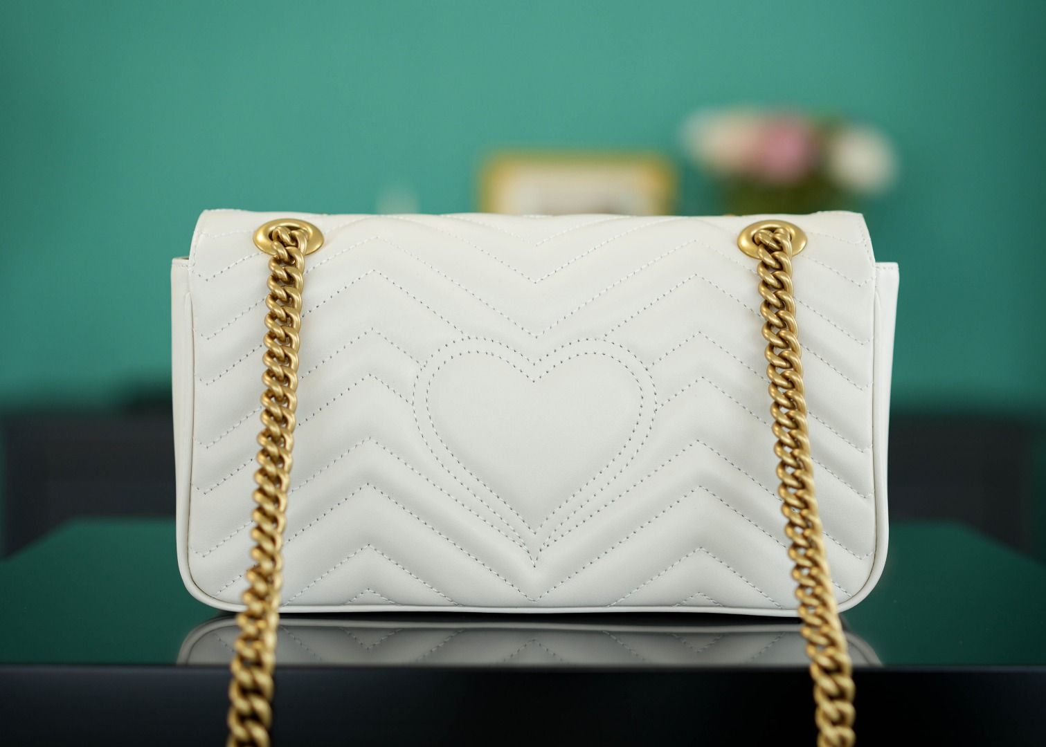 Gucci Gg Marmont Small Shoulder Bag White Matelassé Leather