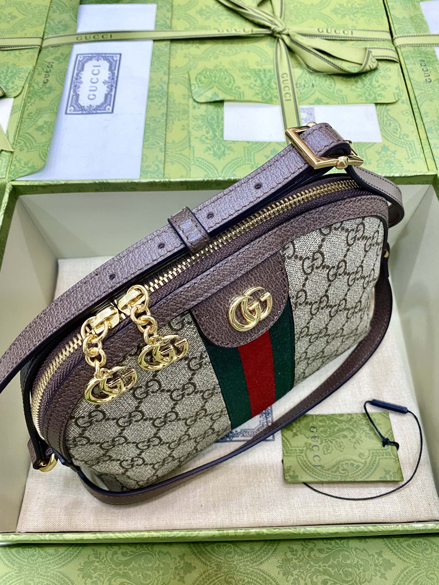 Gucci Ophidia Gg Small Shoulder Bag Gg Supreme